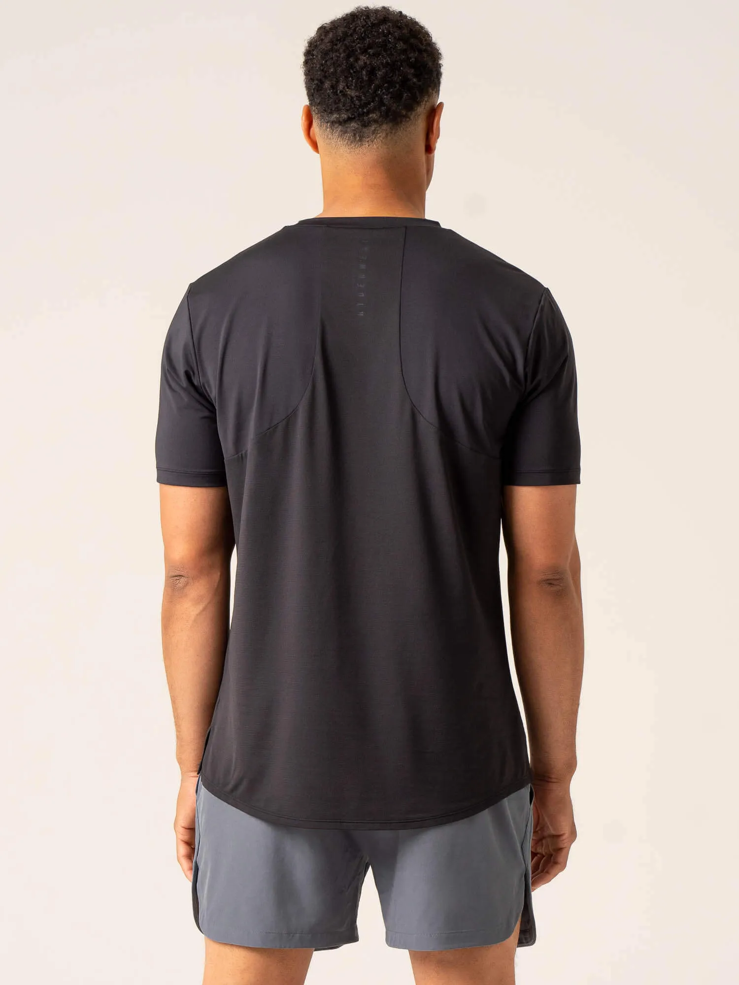 Dynamic T-Shirt - Black music event