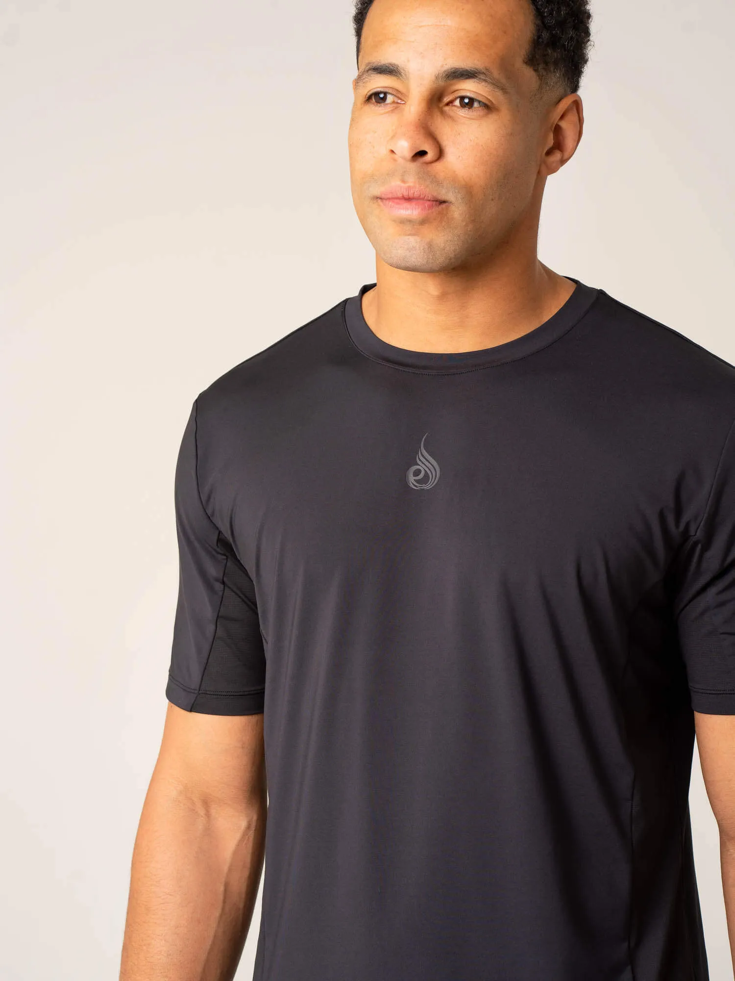 Dynamic T-Shirt - Black casual cool