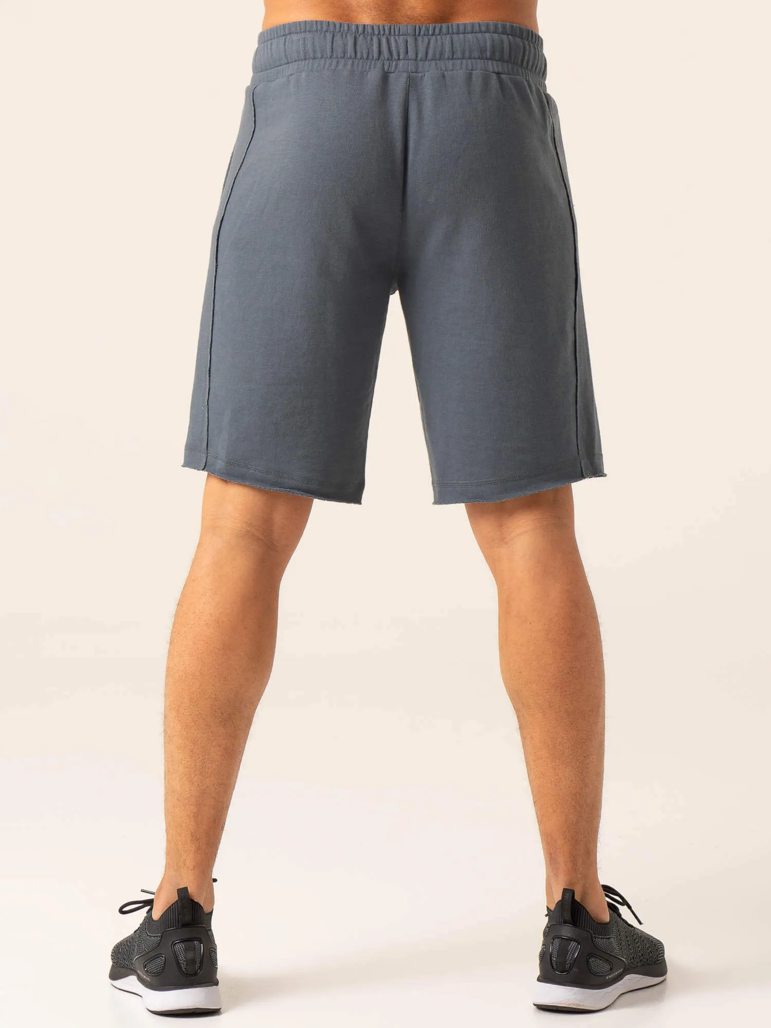 Dynamic Track Short - Petrol muscle tone