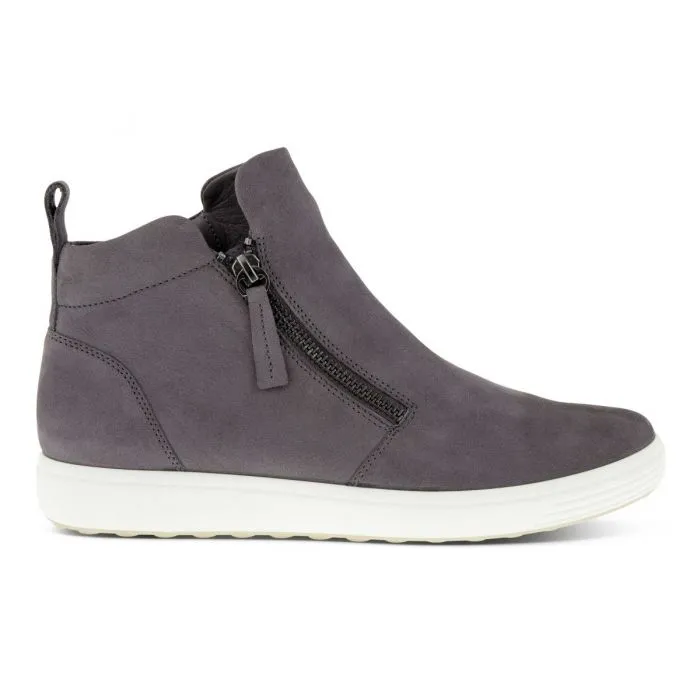 ECCO Women's Soft 7 Zip Bootie Gray age friendly