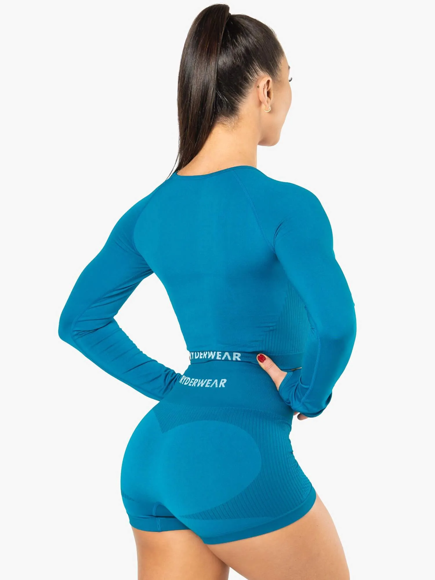 Electra Seamless Long Sleeve Crop Top - Electric Blue daily commute