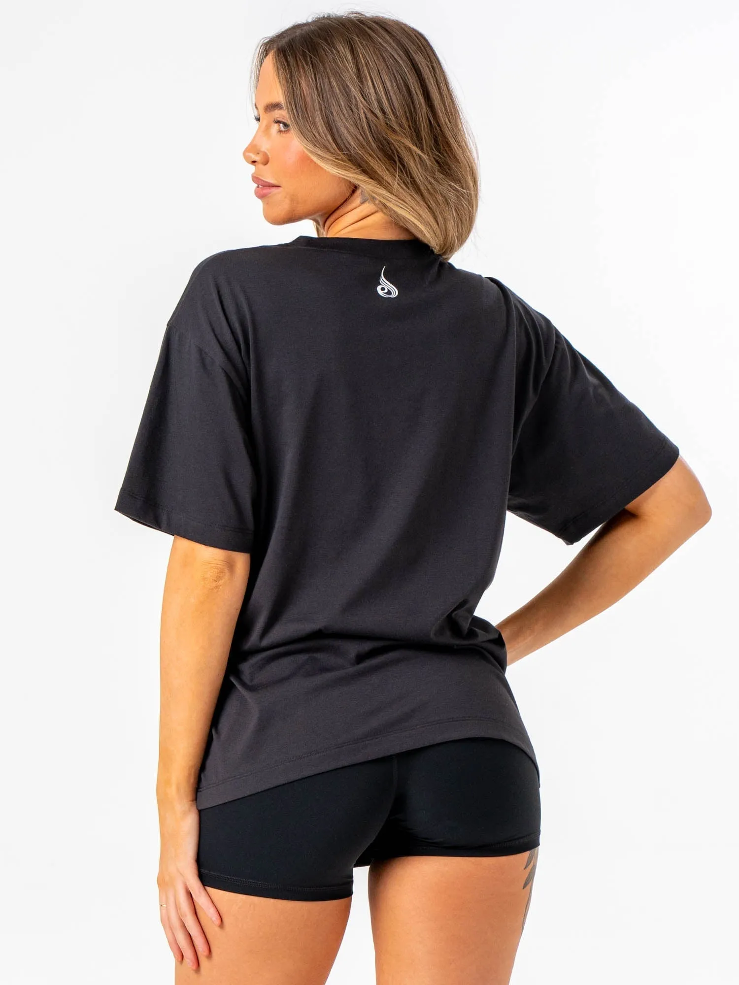 Emerge Oversized T-Shirt - Faded Black active gear