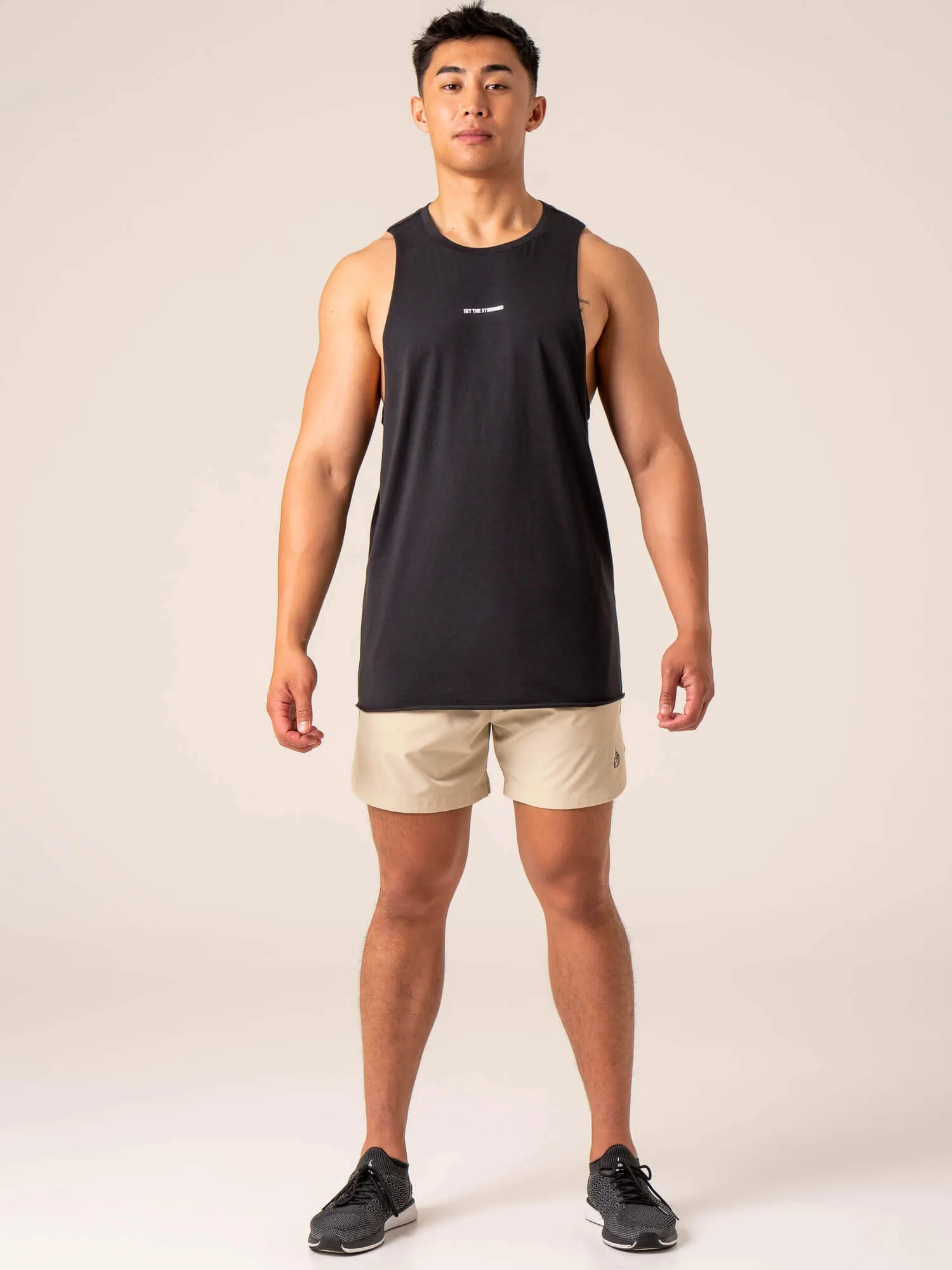Emerge Training Short - Sand elastic cuff