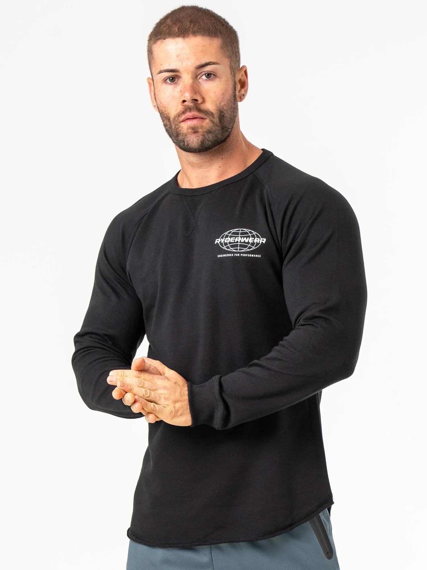 Energy Crew Neck - Black flexible fit