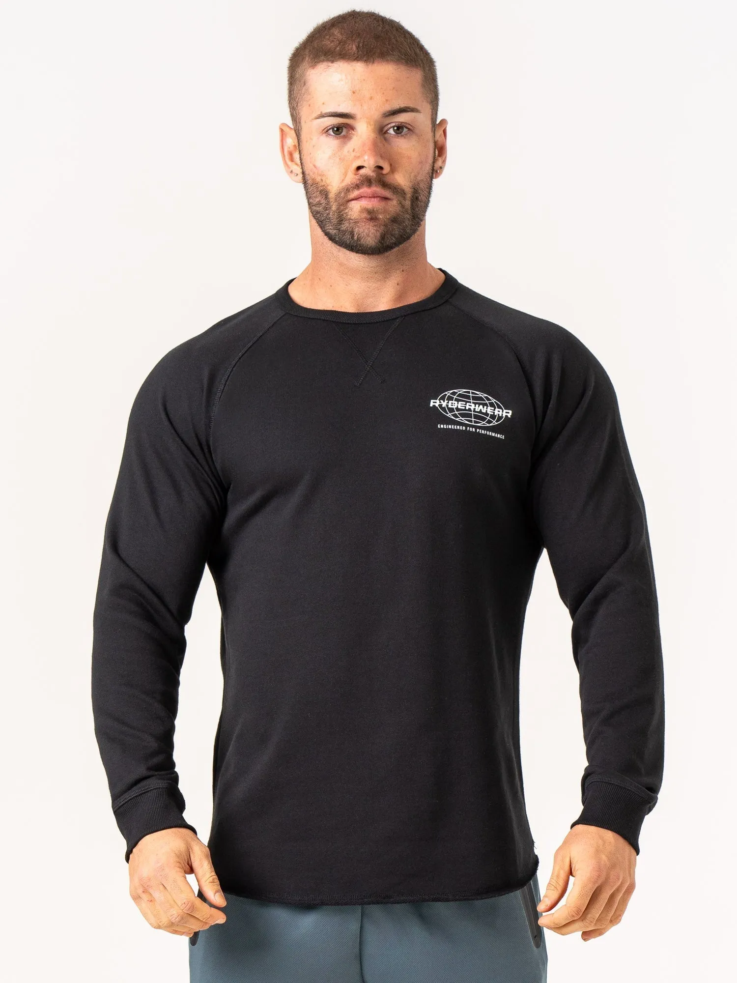 Energy Crew Neck - Black versatile style