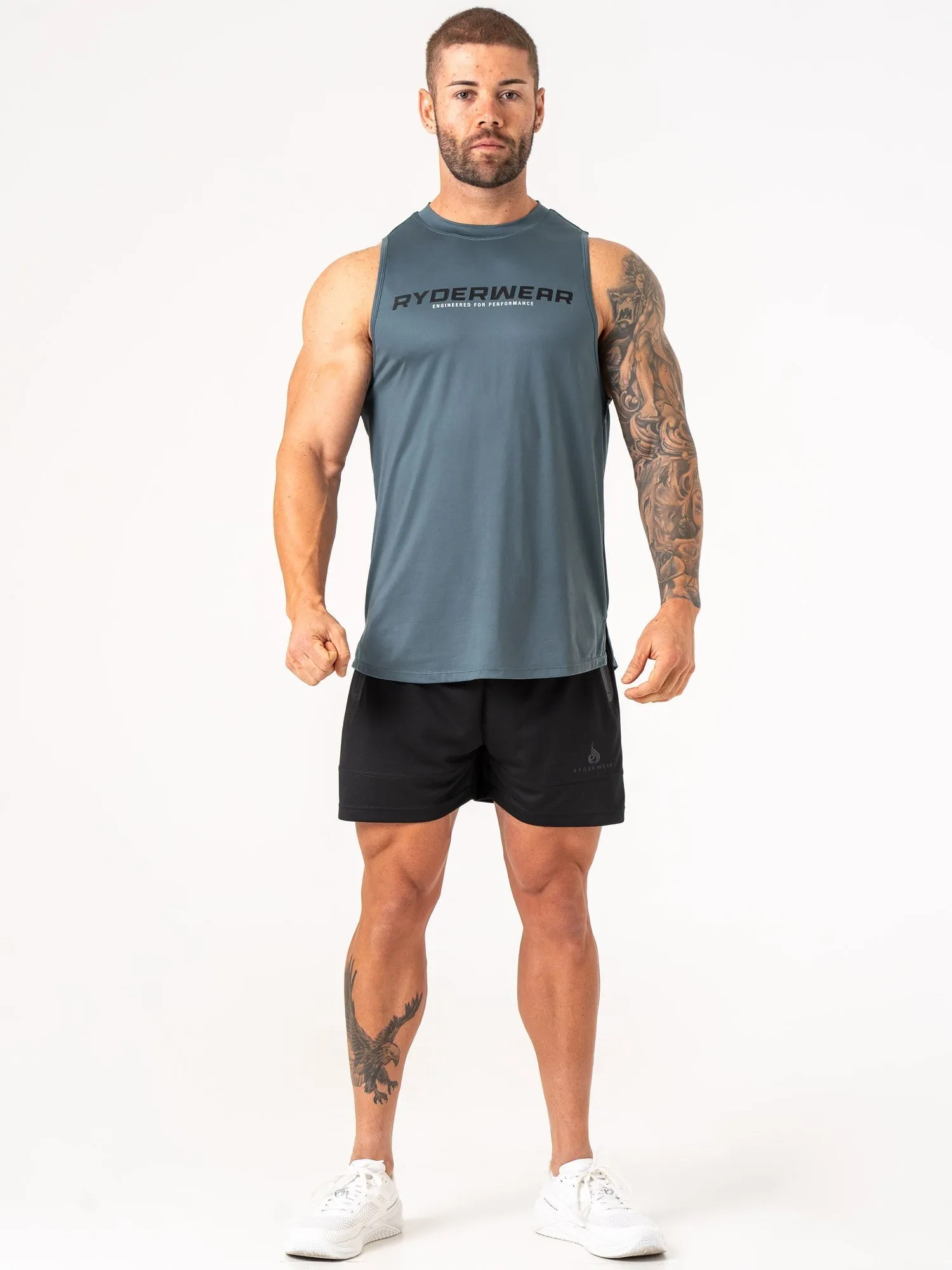 Energy Mesh Shorts - Black training session