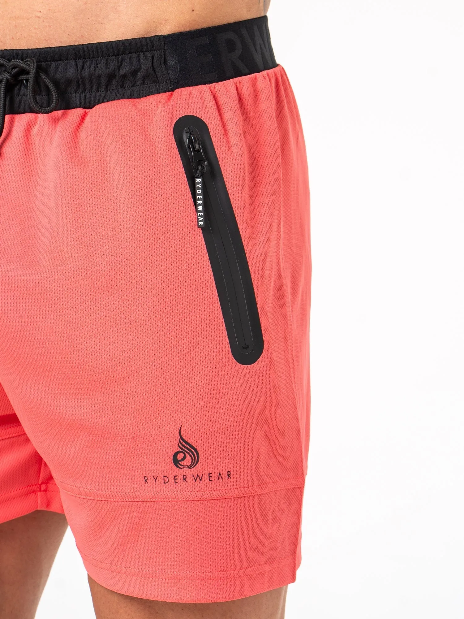 Energy Mesh Shorts - Coral sport culture
