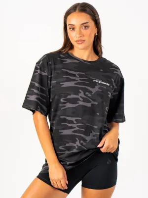 Energy Oversized T-Shirt - Black Camo casual vibe