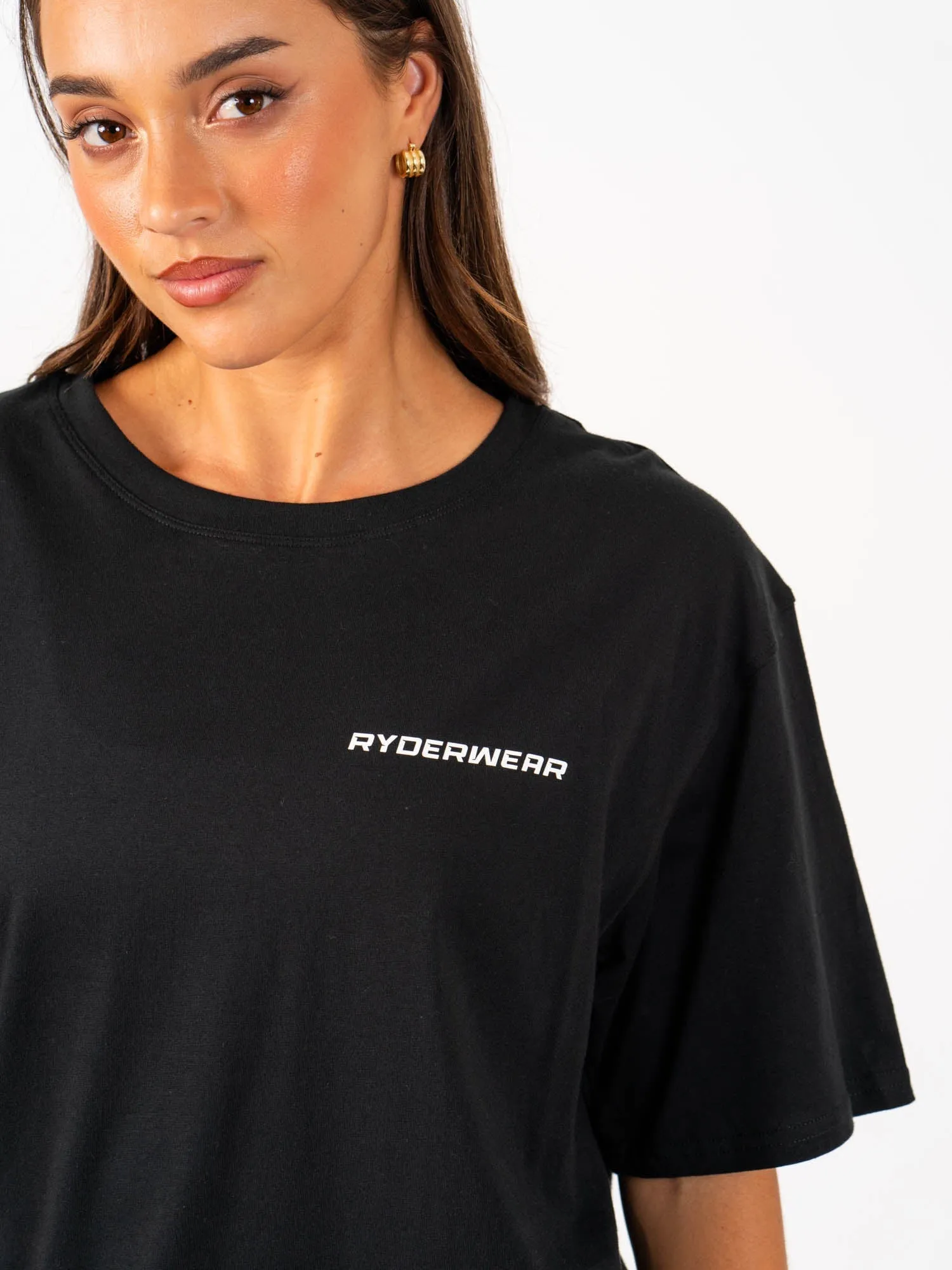 Energy Oversized T-Shirt - Black cozy style
