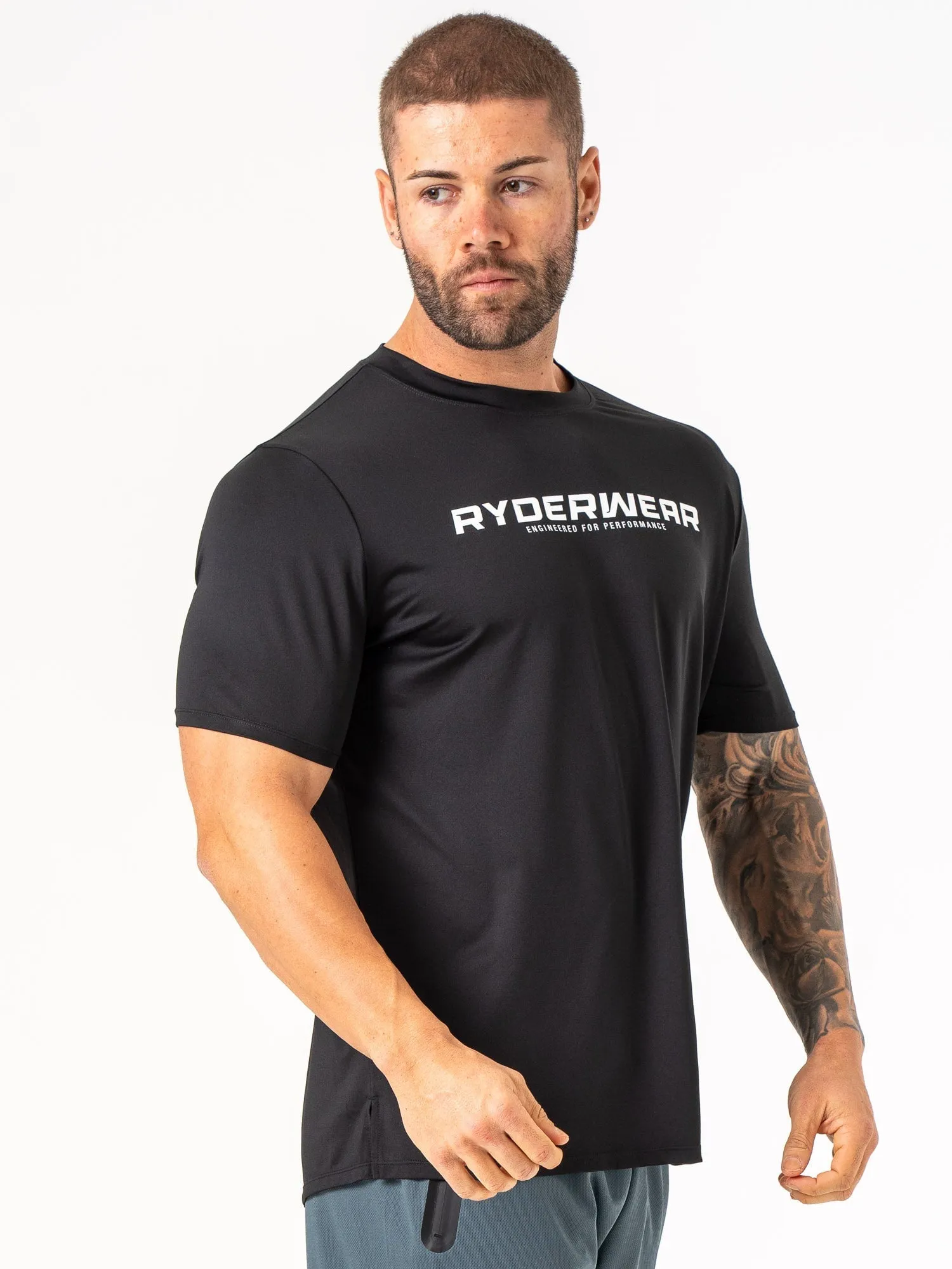 Energy T-Shirt - Black casual vibe
