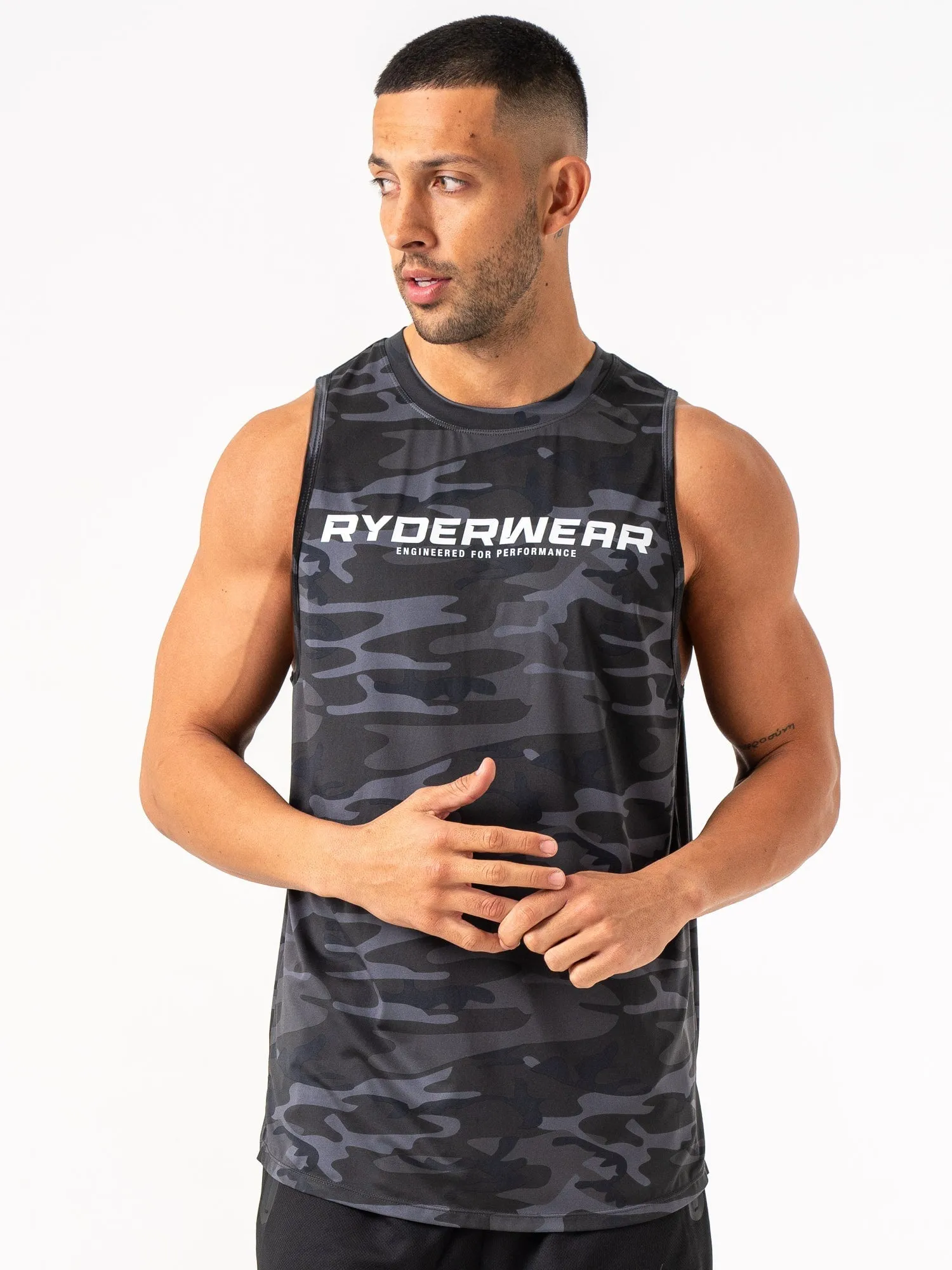 Energy Tank - Black Camo comfortable feel