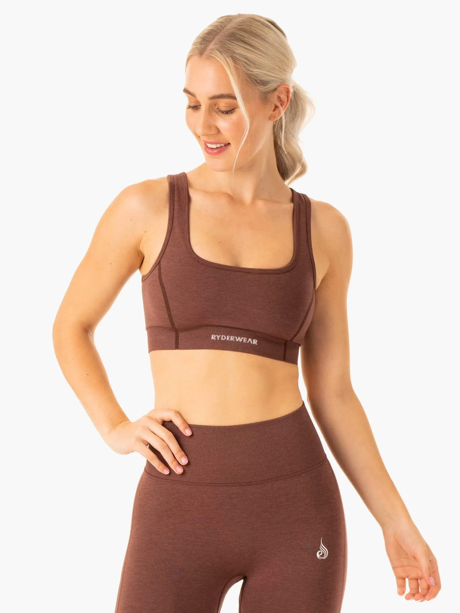 Enhance Seamless Sports Bra - Chocolate Size Variety