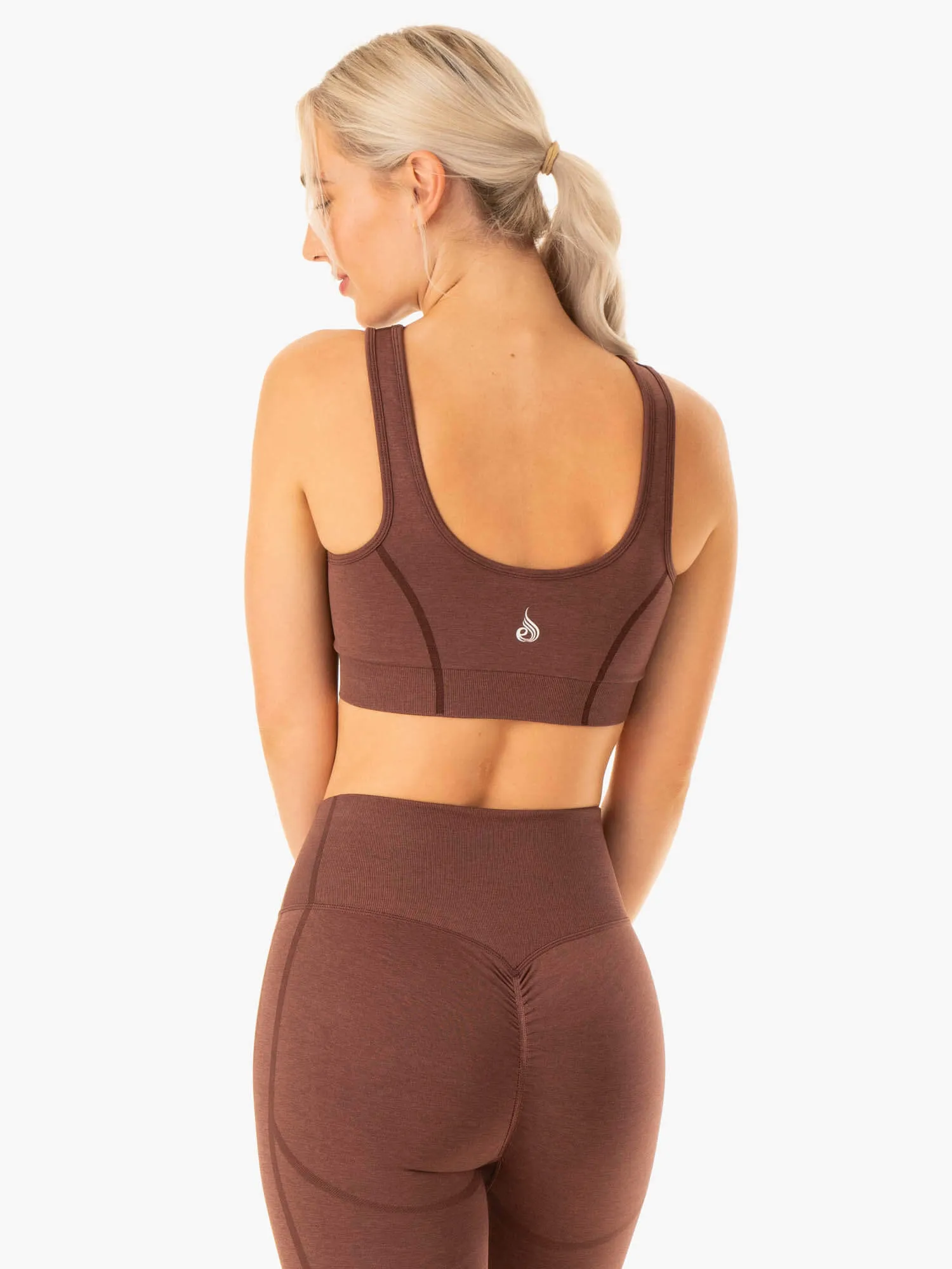Enhance Seamless Sports Bra - Chocolate Full Coverage