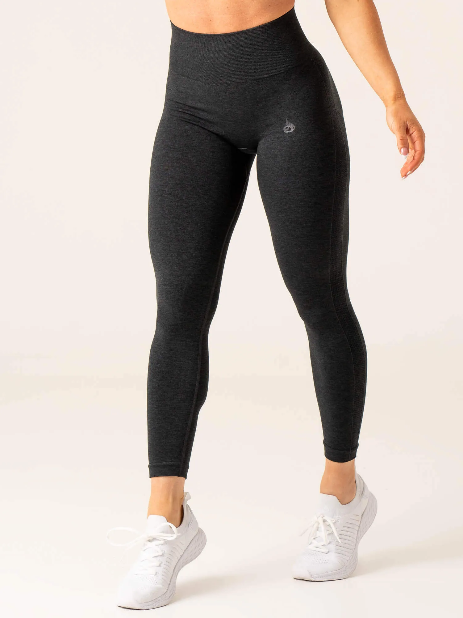 Evolve Seamless Leggings - Black Marl Comfort zone