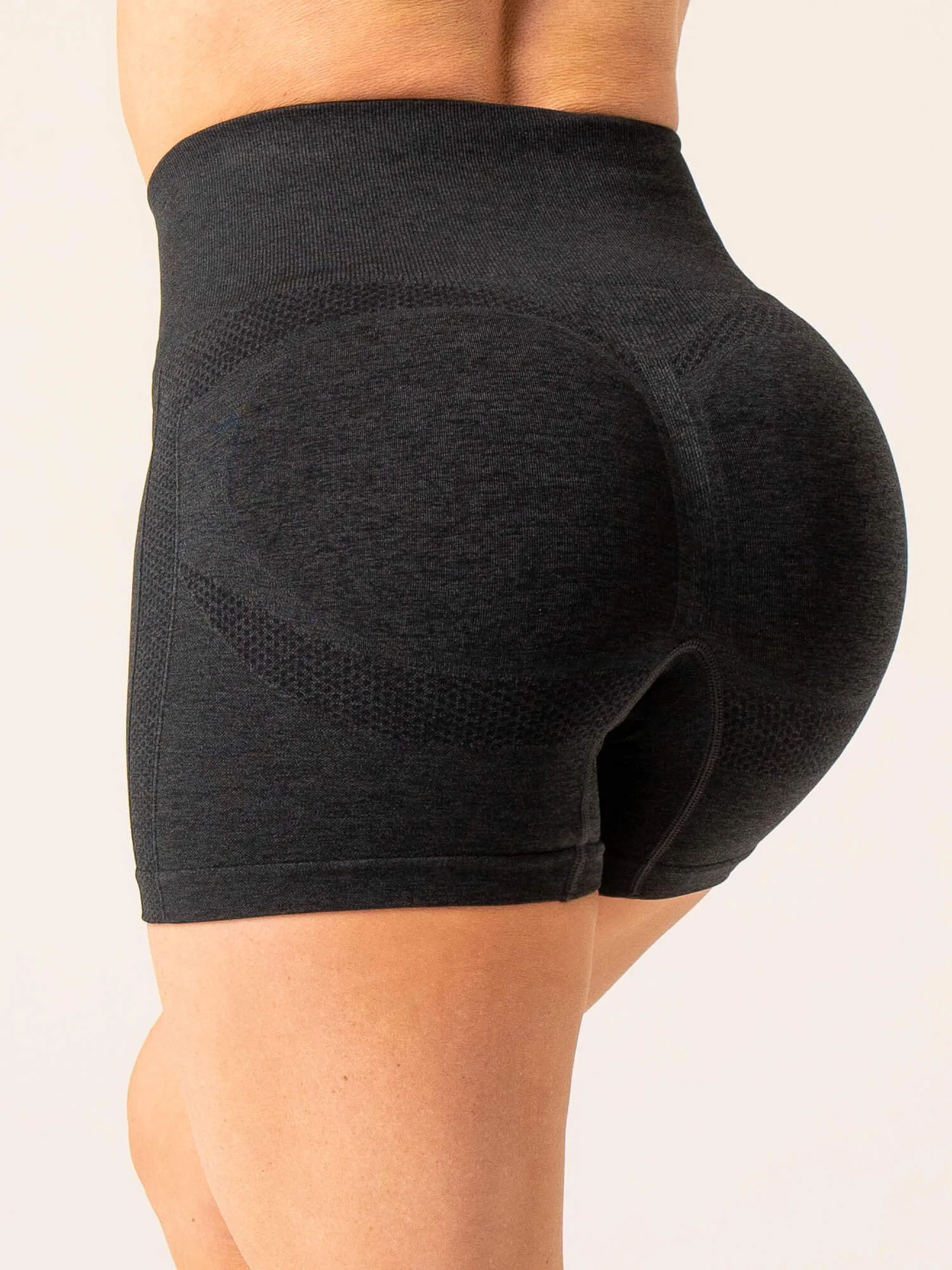 Evolve Seamless Shorts - Black Marl elastic cuff