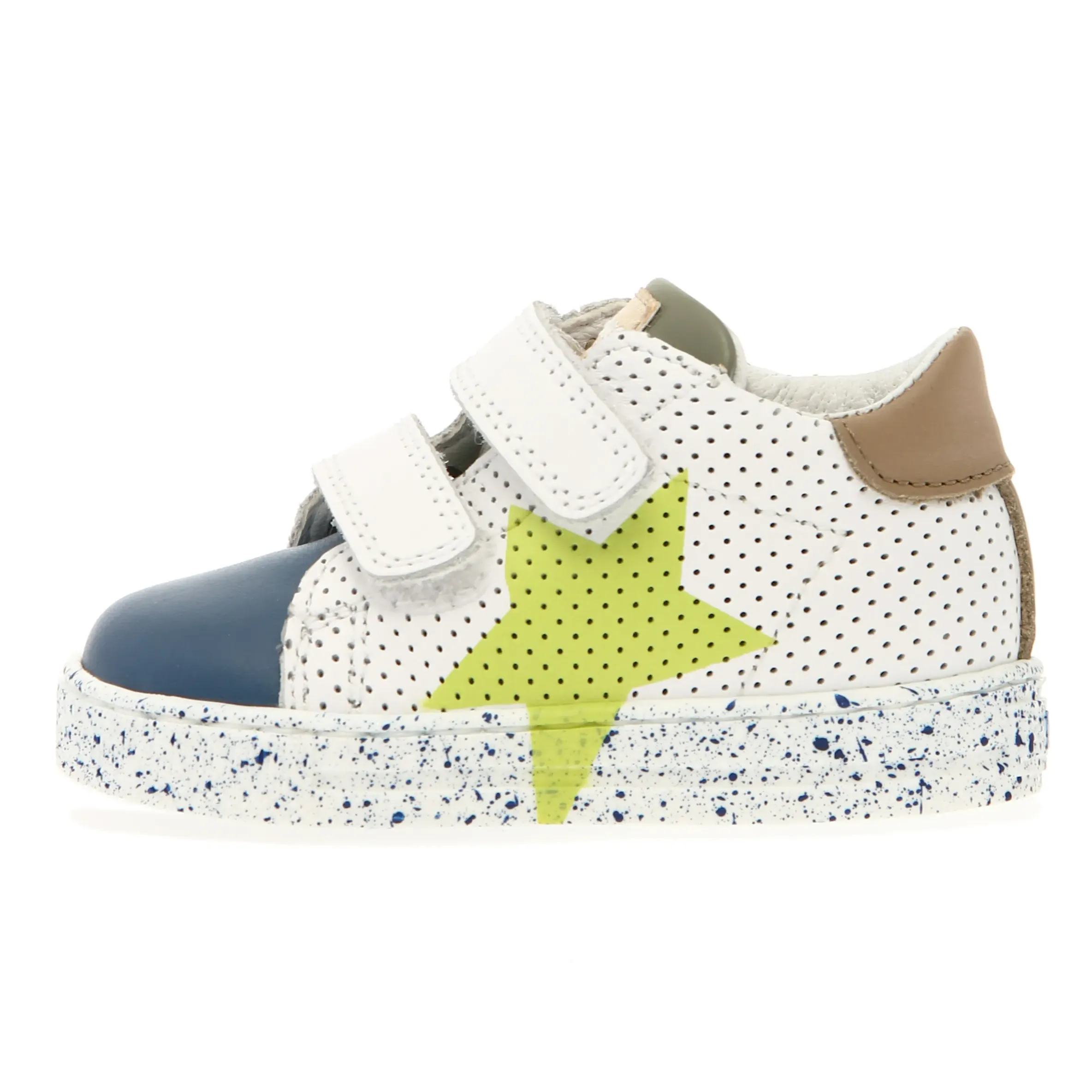 Falcotto Boy's Salazar 3 Vl Casual Shoes - White / Sand / Citrus walk vibe
