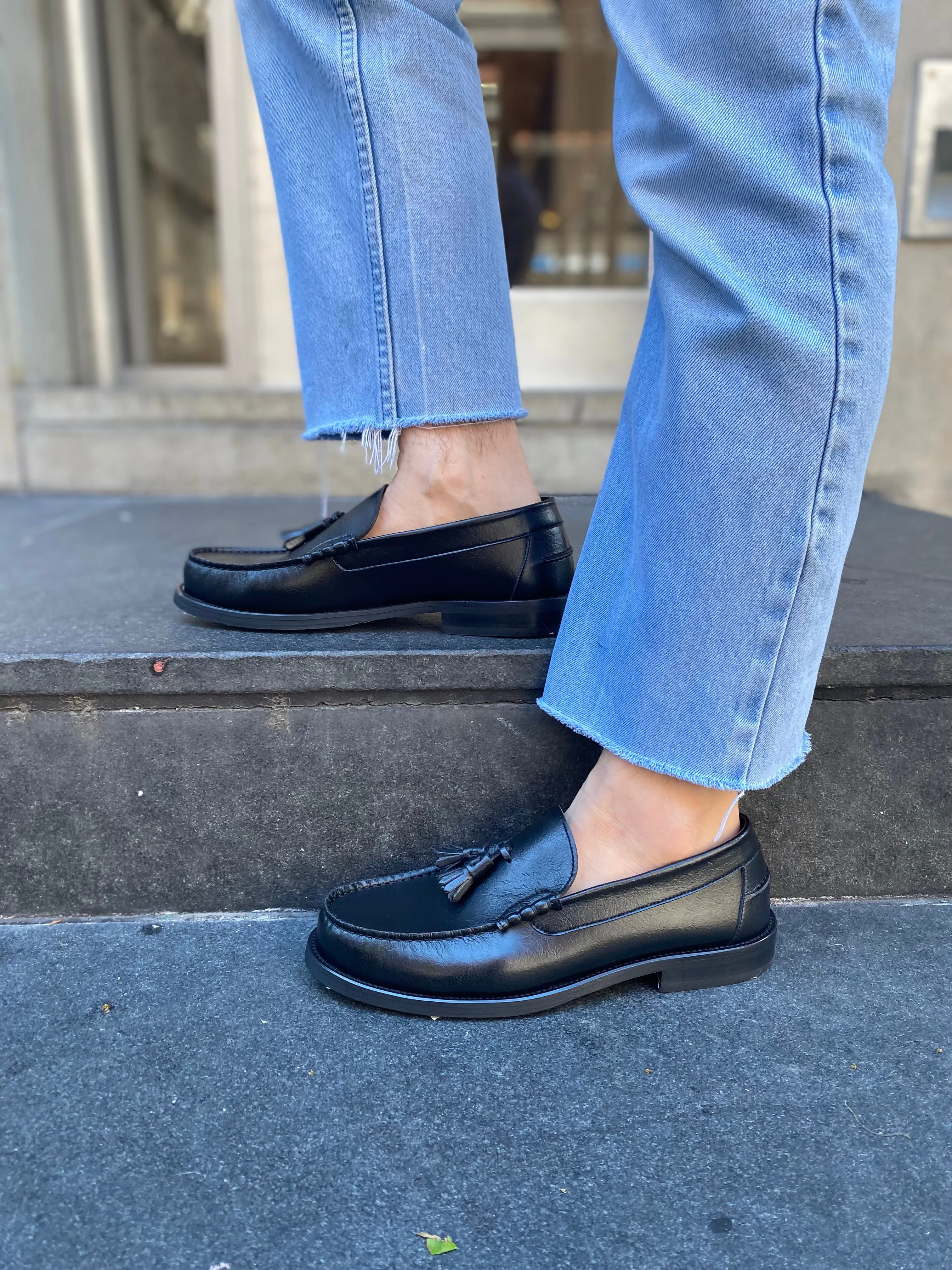 Finn Loafer in Black from Novacas daily rhythm