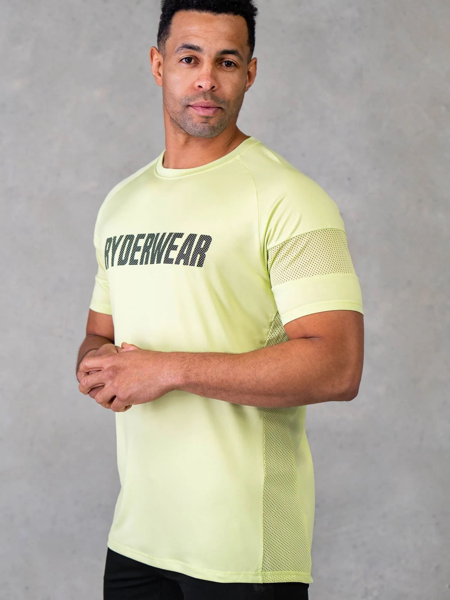 Flex Mesh T-Shirt - Lime wrinkle resistant