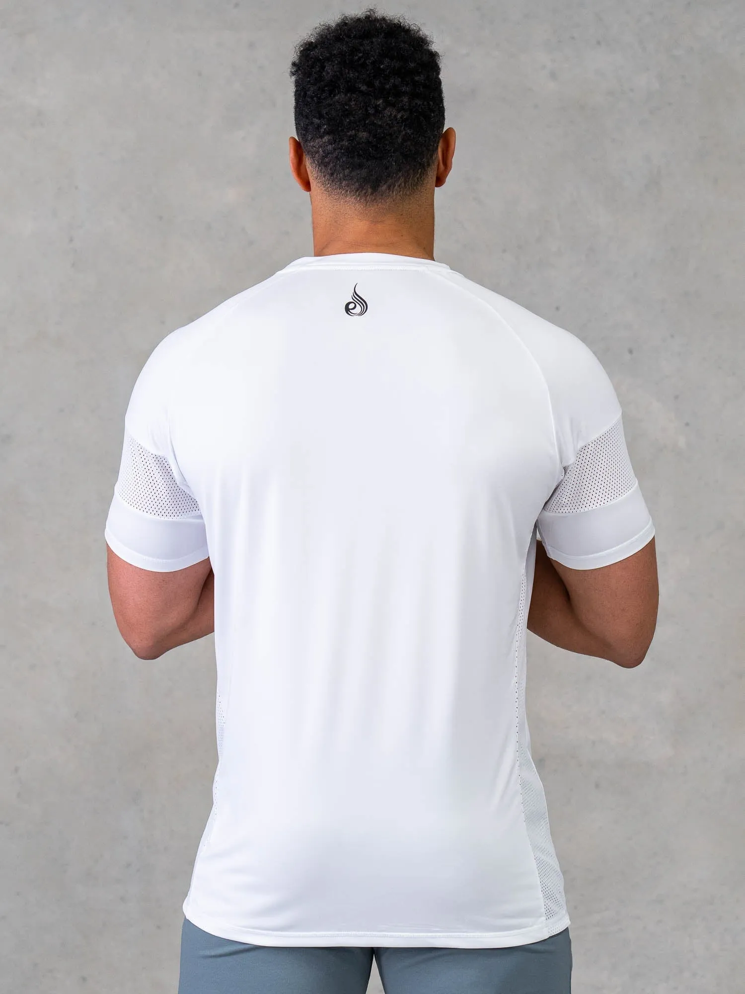 Flex Mesh T-Shirt - White casual comfort