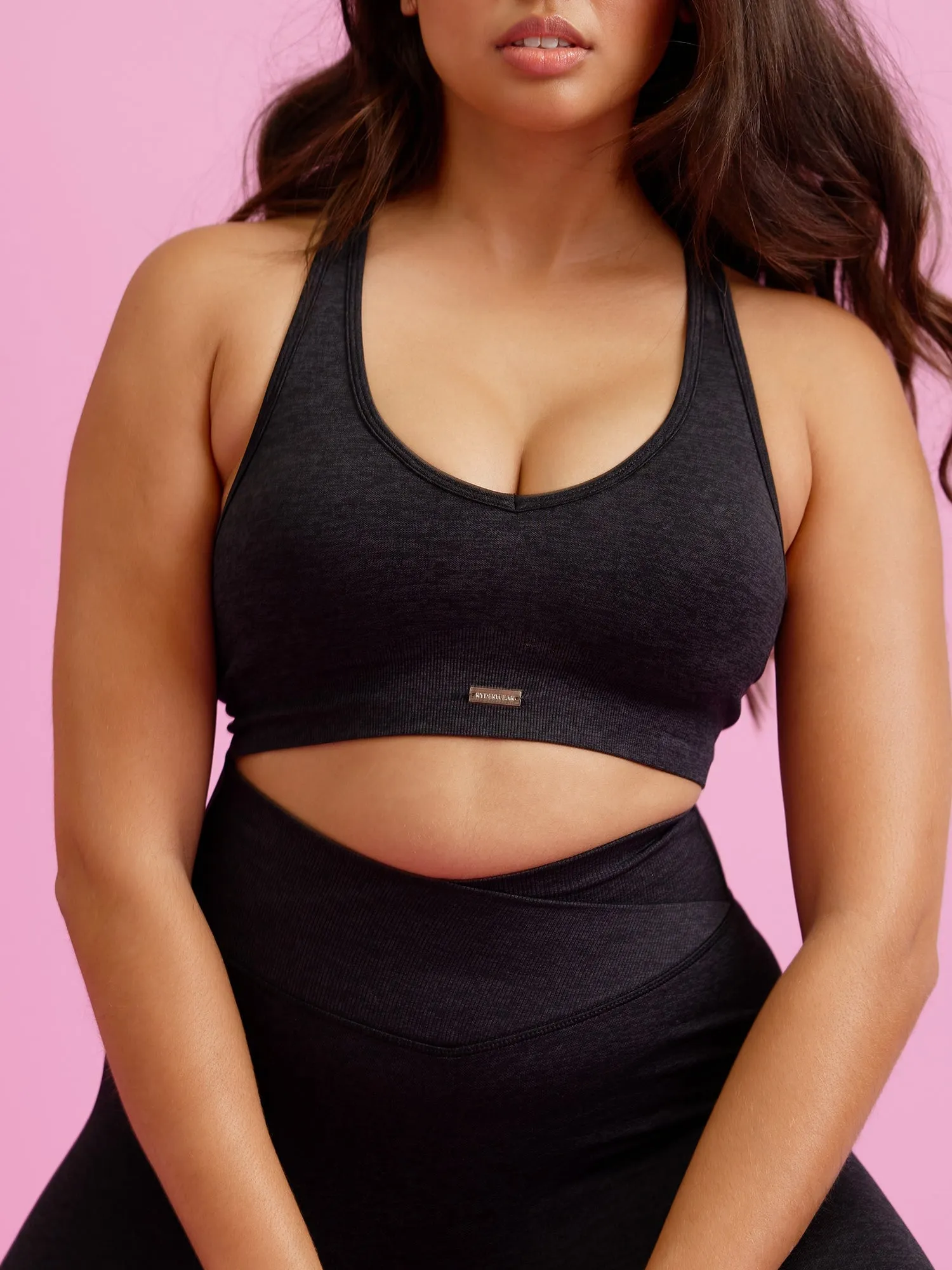 Focus Seamless Sports Bra - Black Marl No Marks
