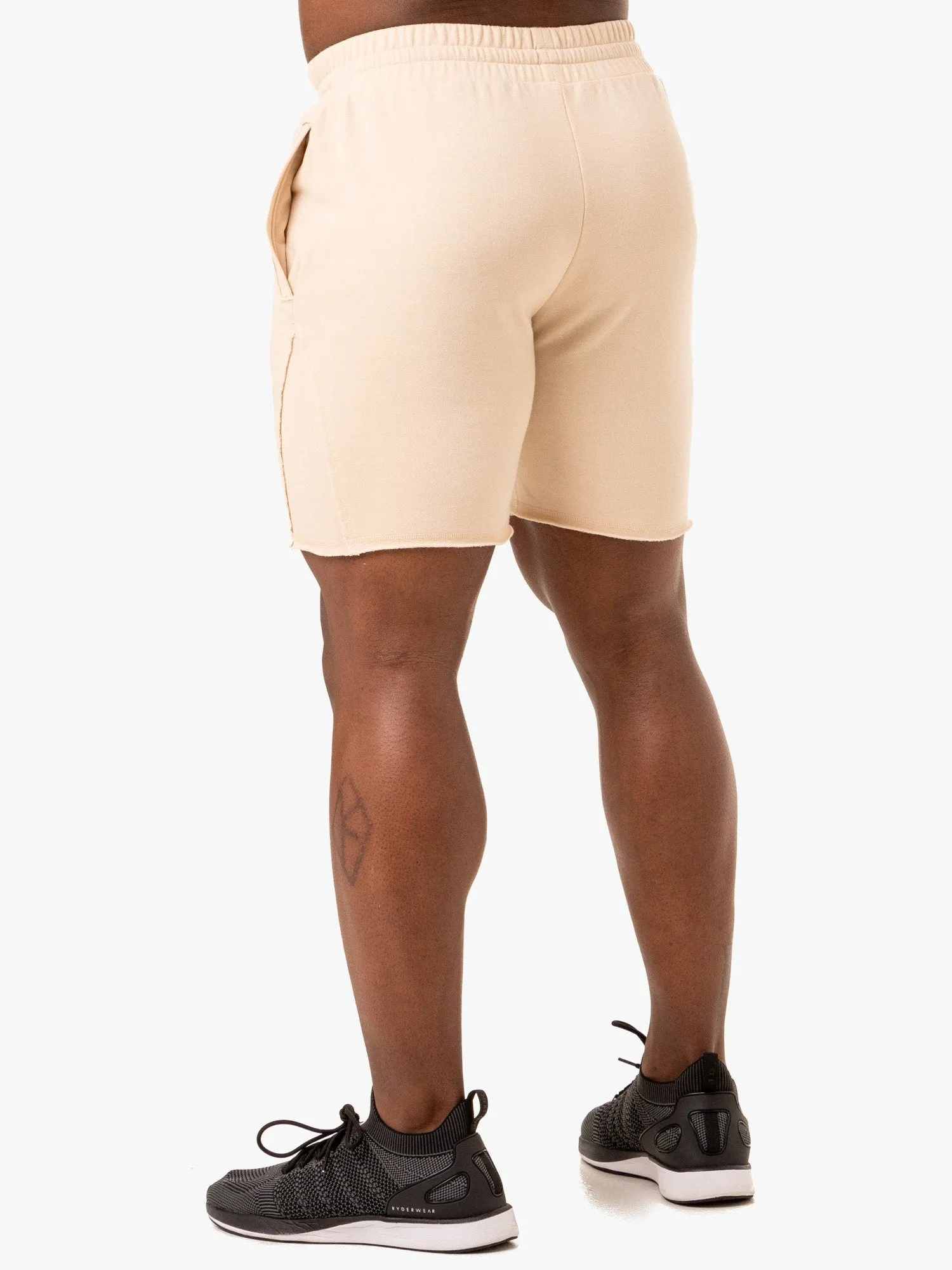 Force 6" Track Short - Sand sweat protection