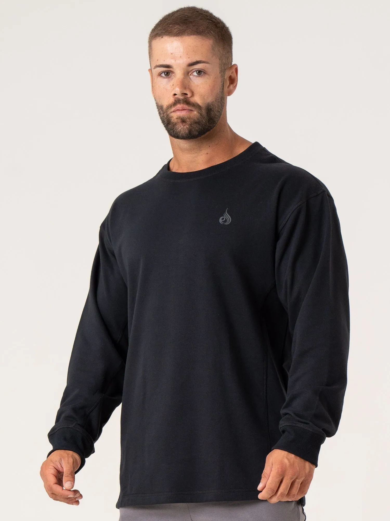 Force Crew Neck - Black soft finish