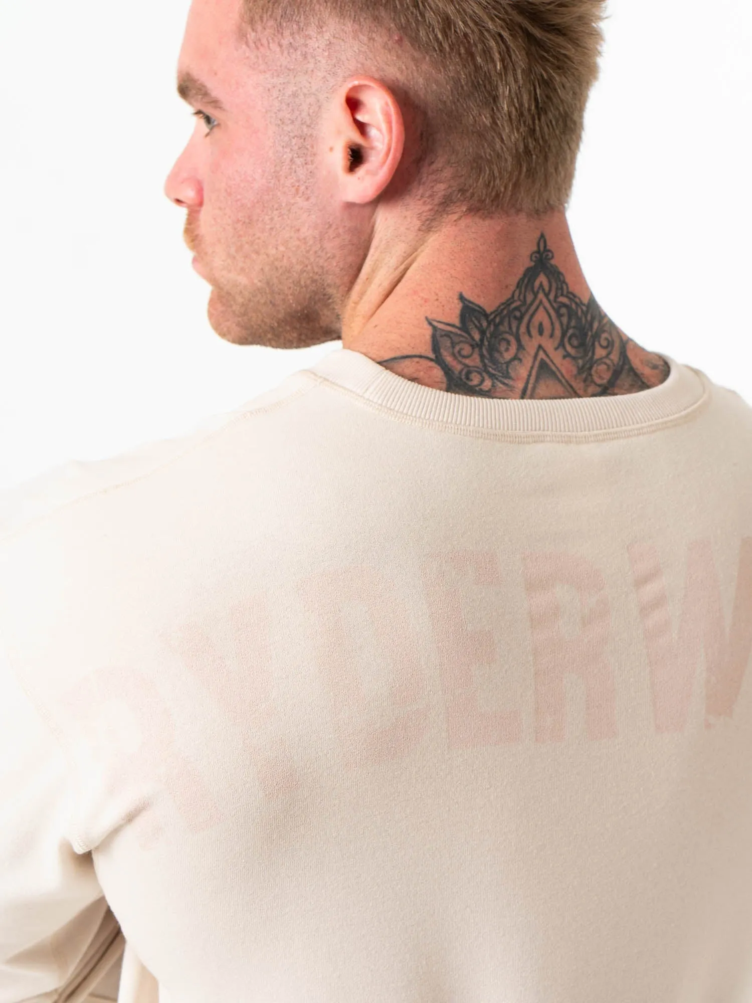 Force Crew Neck - Bone soft warmth