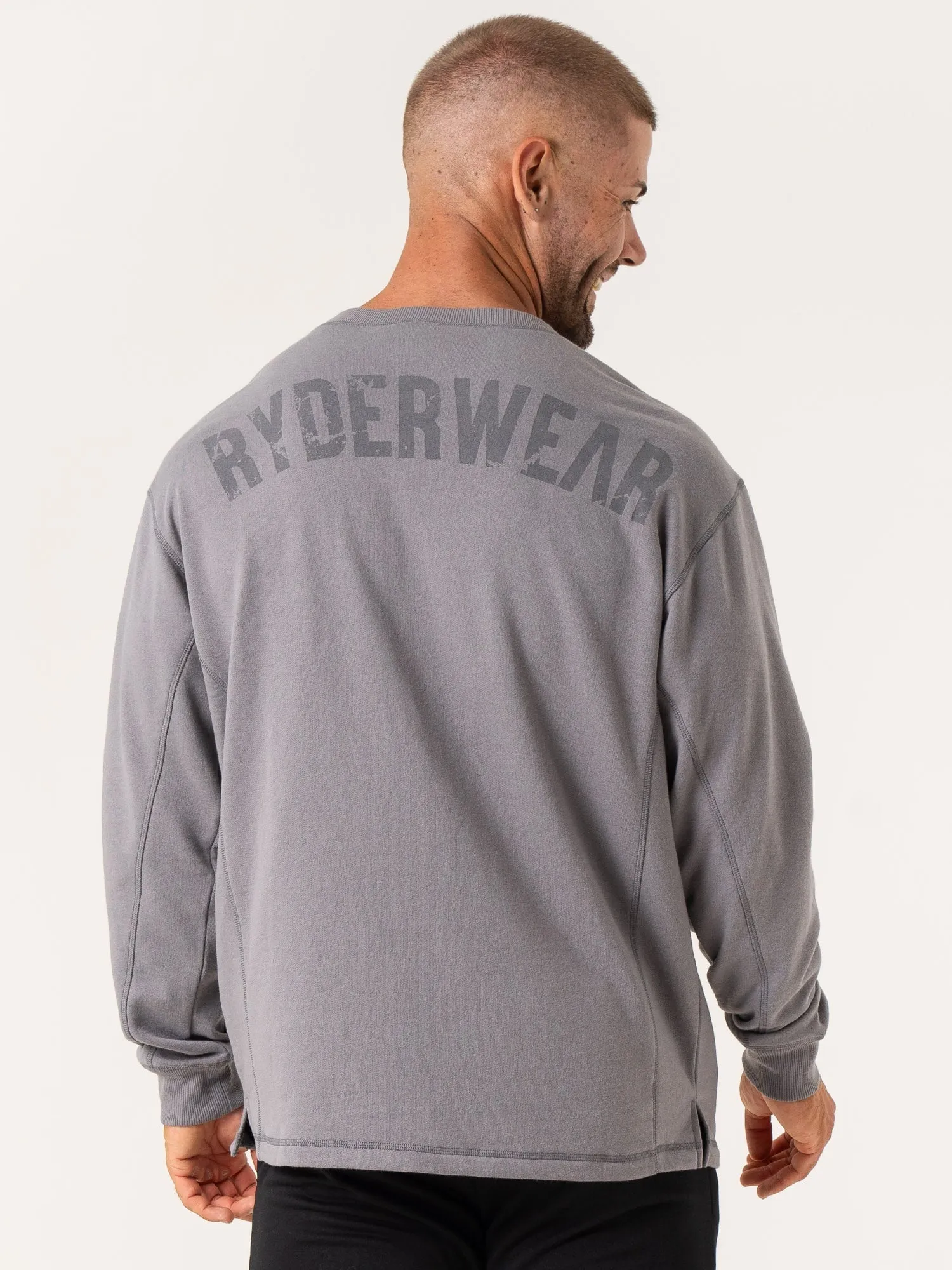 Force Crew Neck - Charcoal soft texture