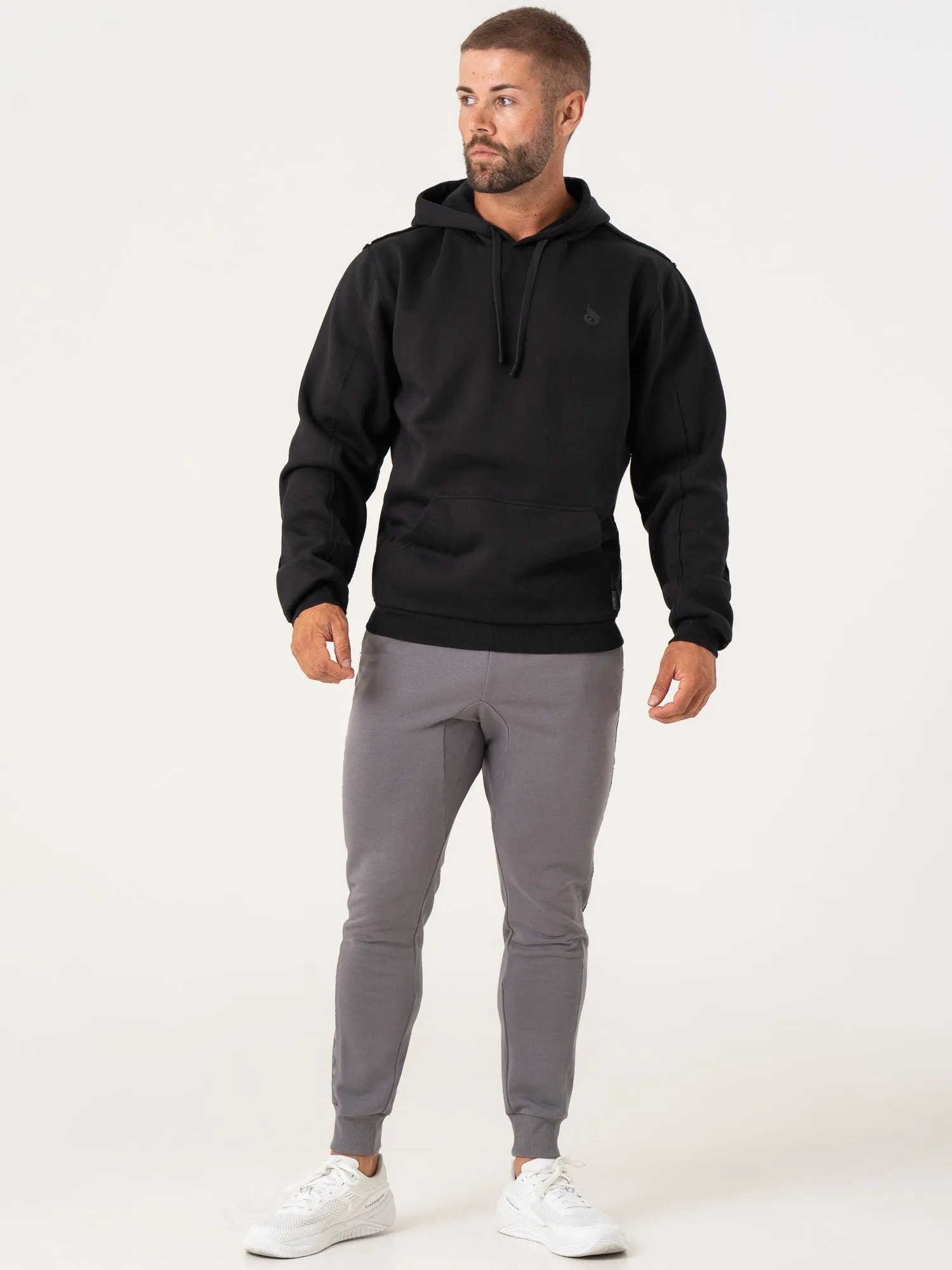 Force Hoodie - Black stylish fit