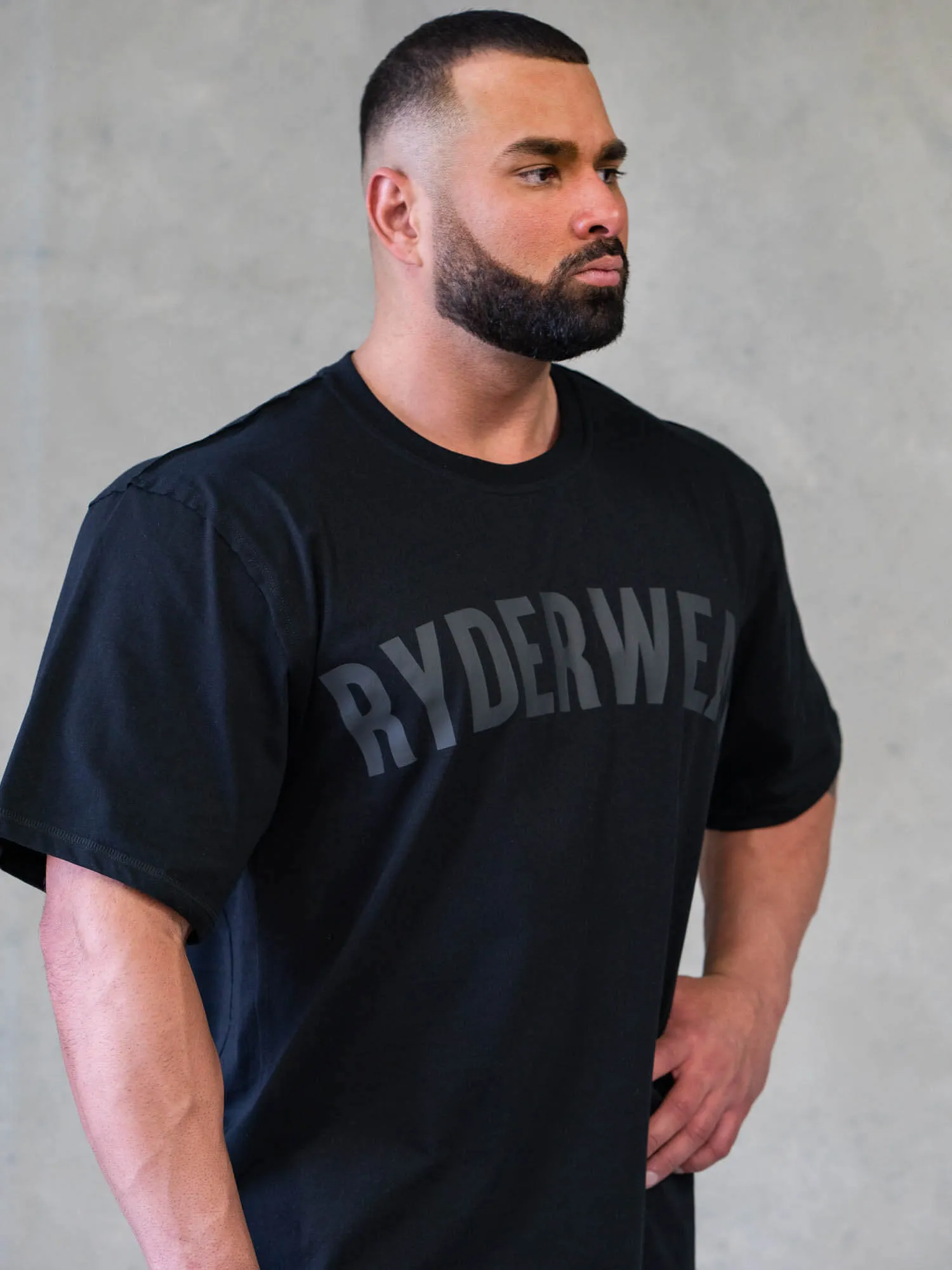 Force Oversized T-Shirt - Black casual friday