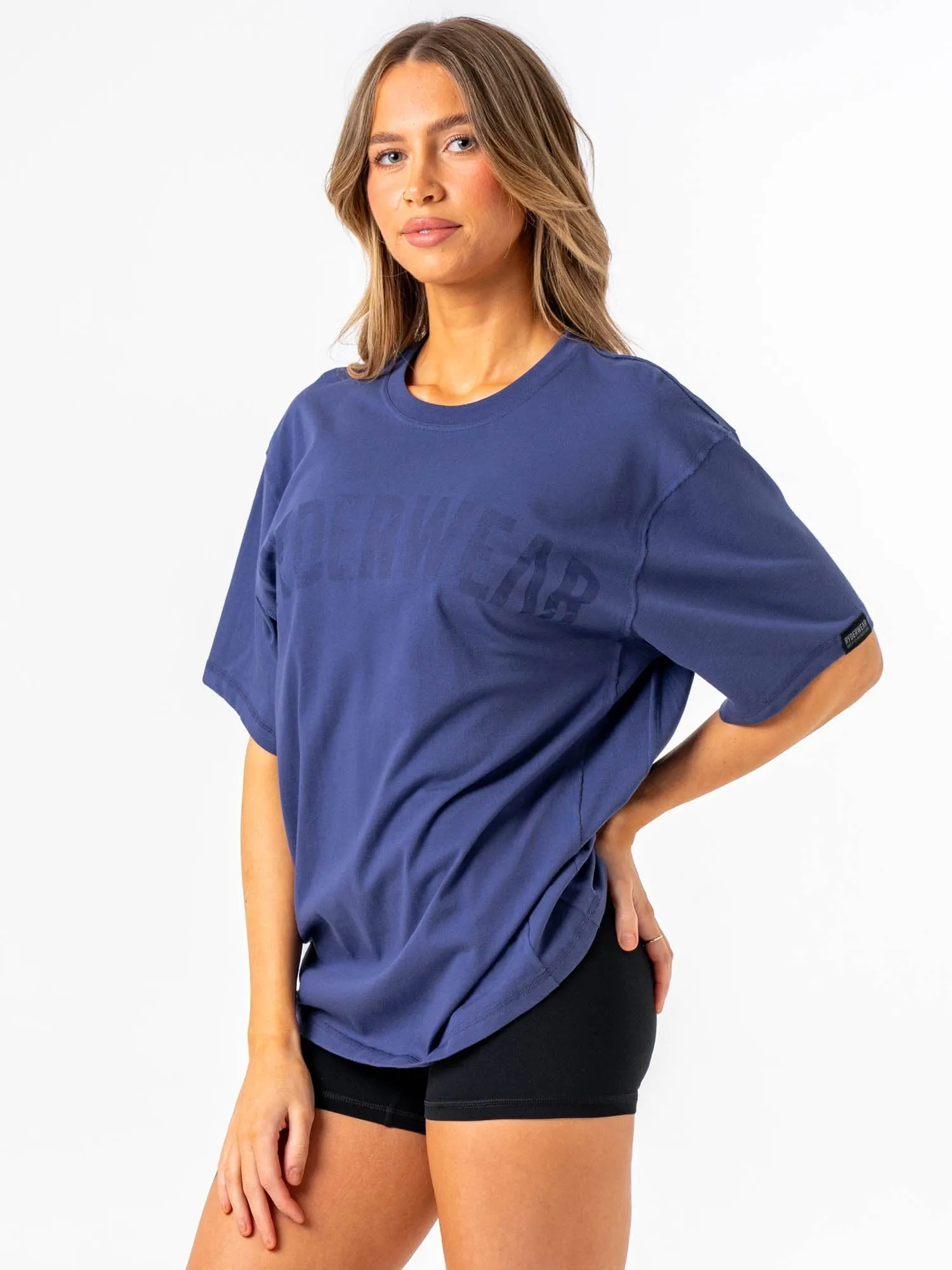 Force Oversized T-Shirt - Indigo youthful look