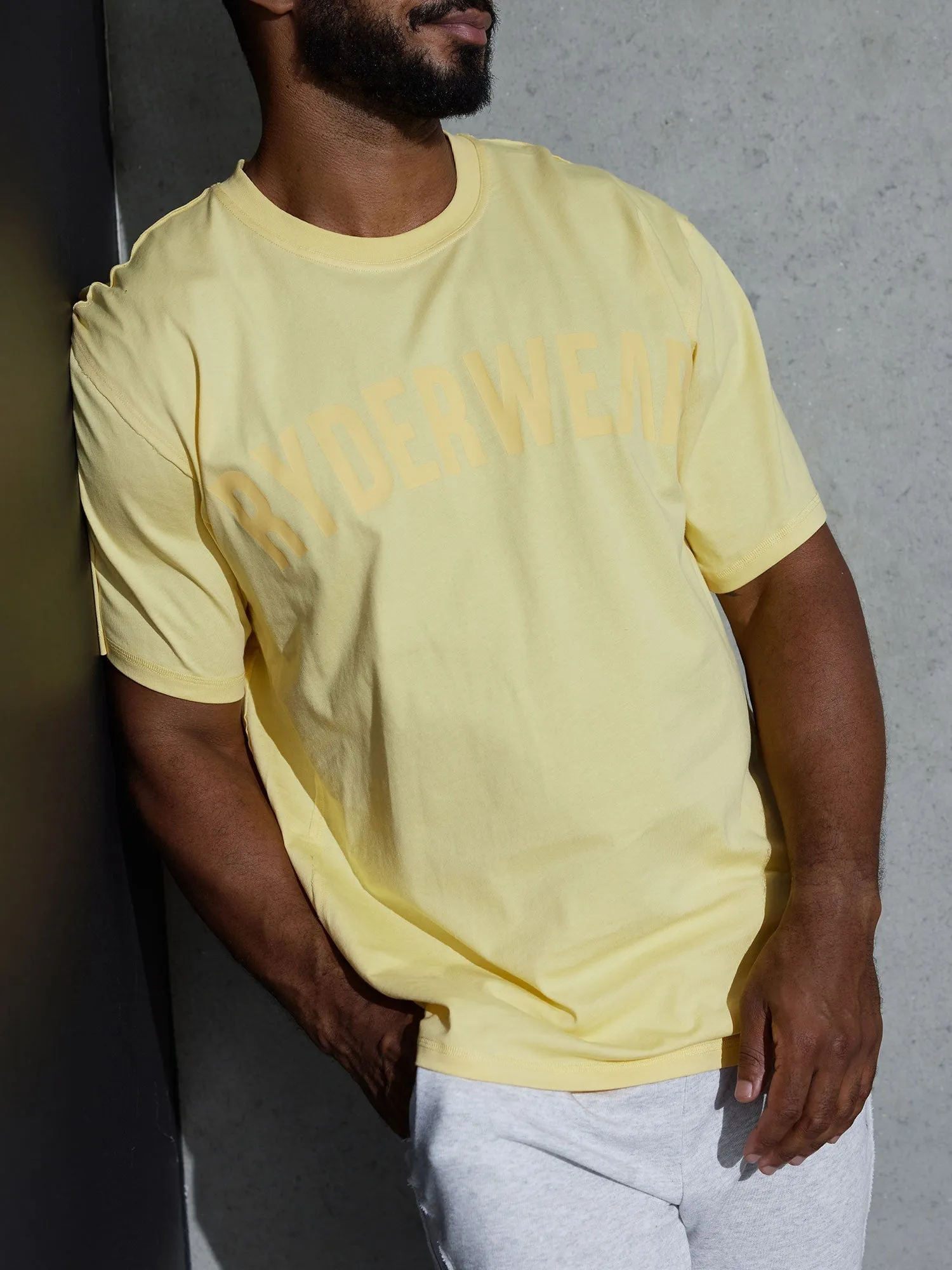 Force Oversized T-Shirt - Mango tech fabric