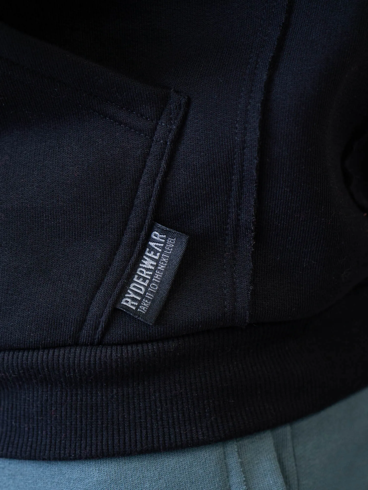 Force Pullover Hoodie - Black snug fit