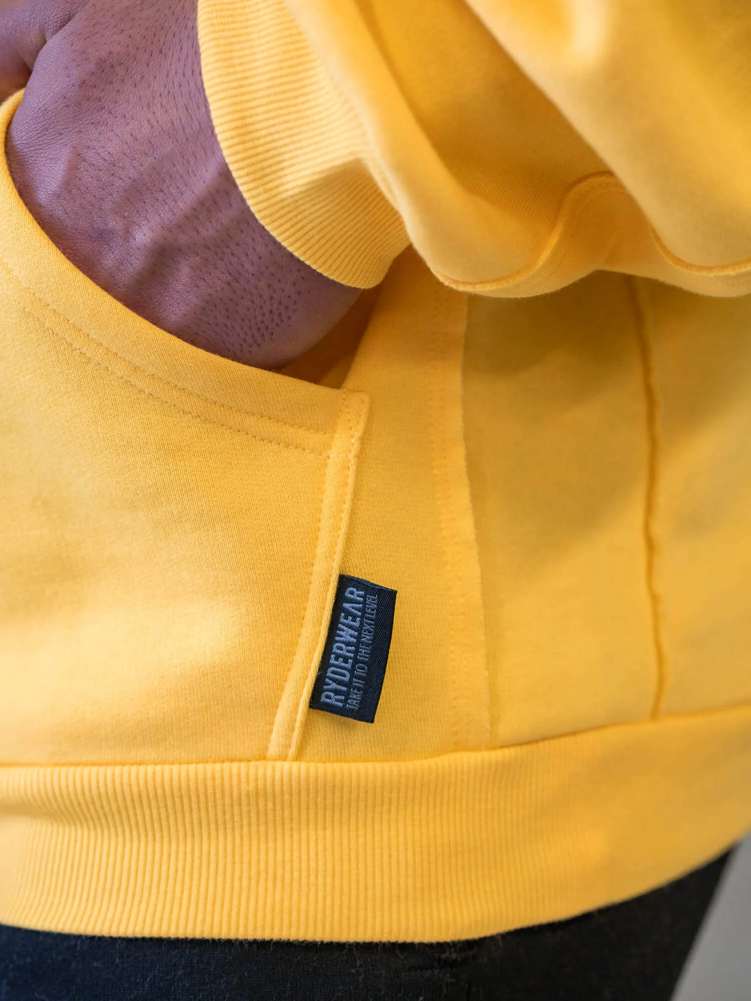 Force Pullover Hoodie - Mango durable knit