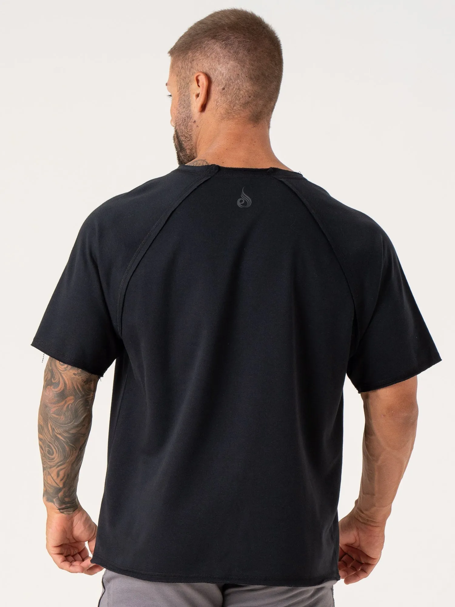 Force Rag Top - Black nature inspired