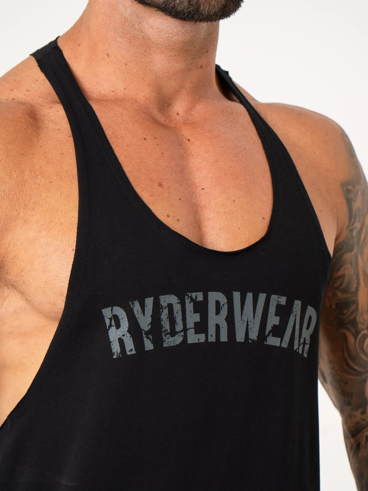 Force Stringer - Black sports master