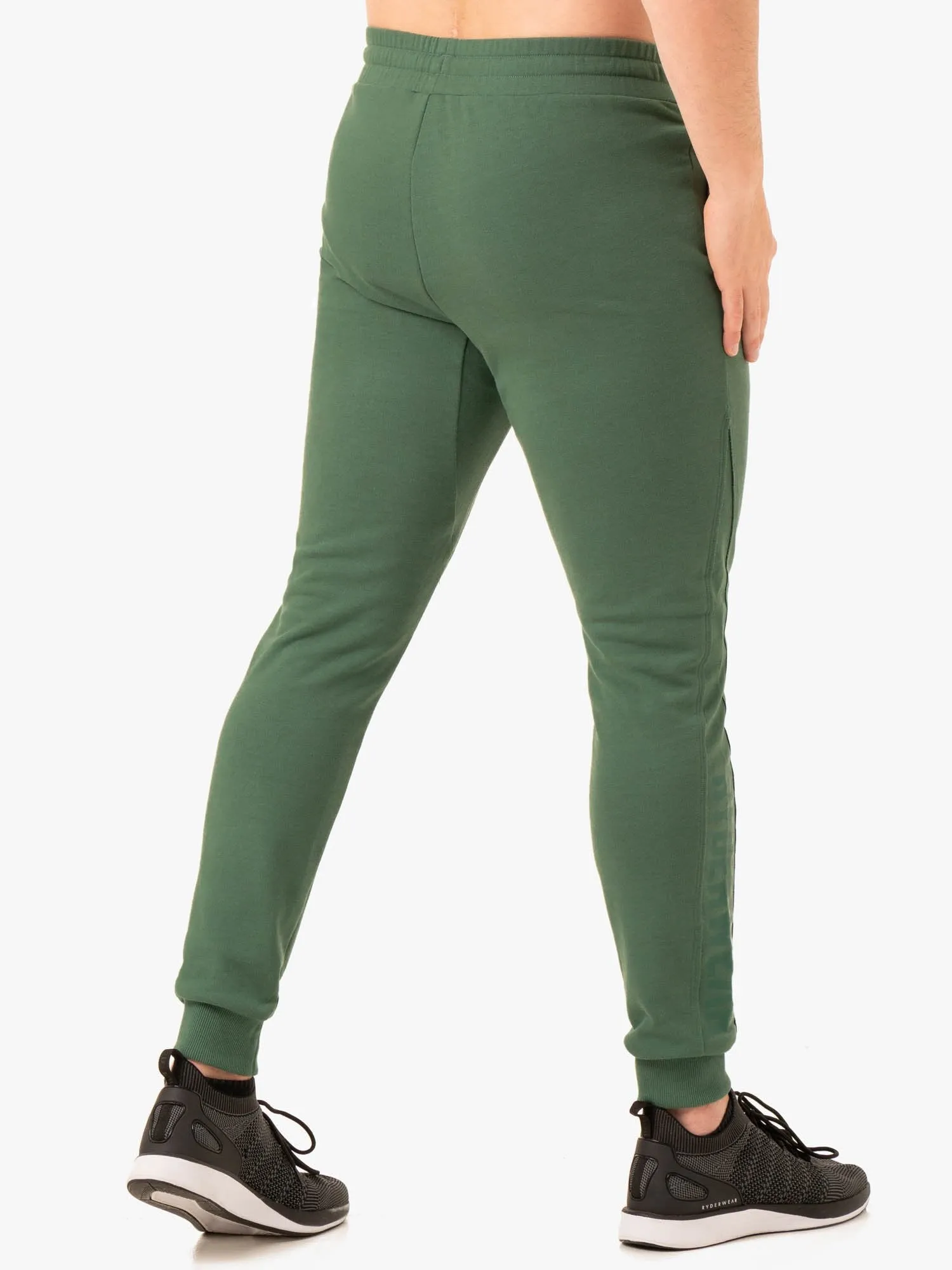 Force Track Pant - Green Easy Wear