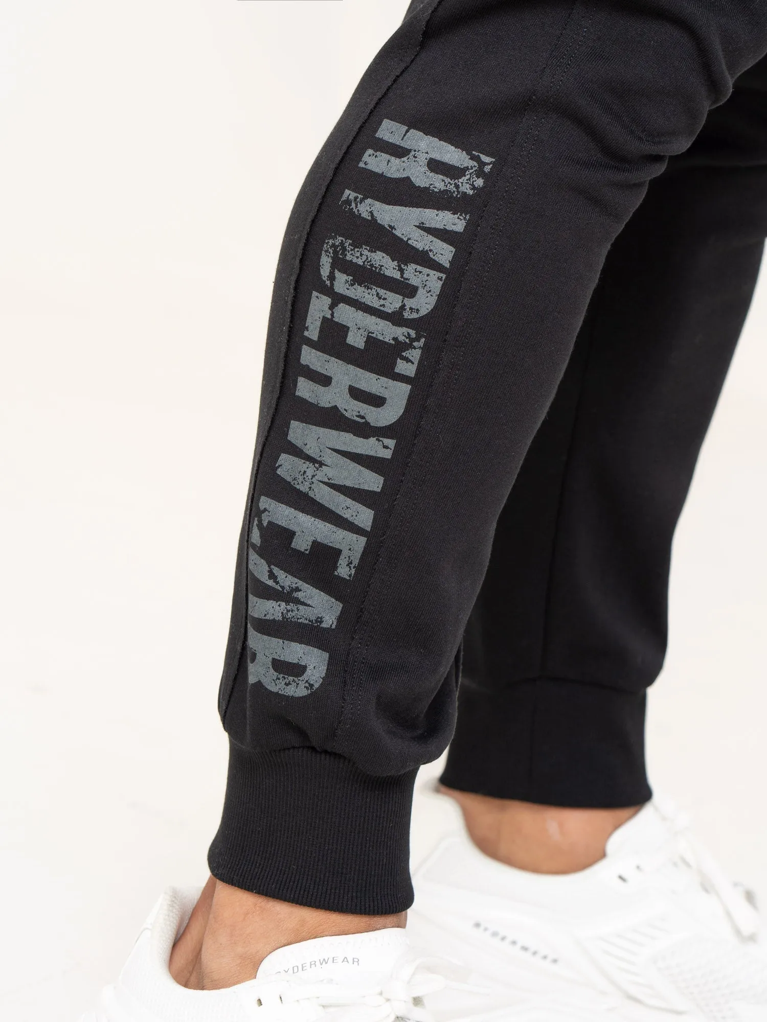 Force Track Pants - Black Light Durable