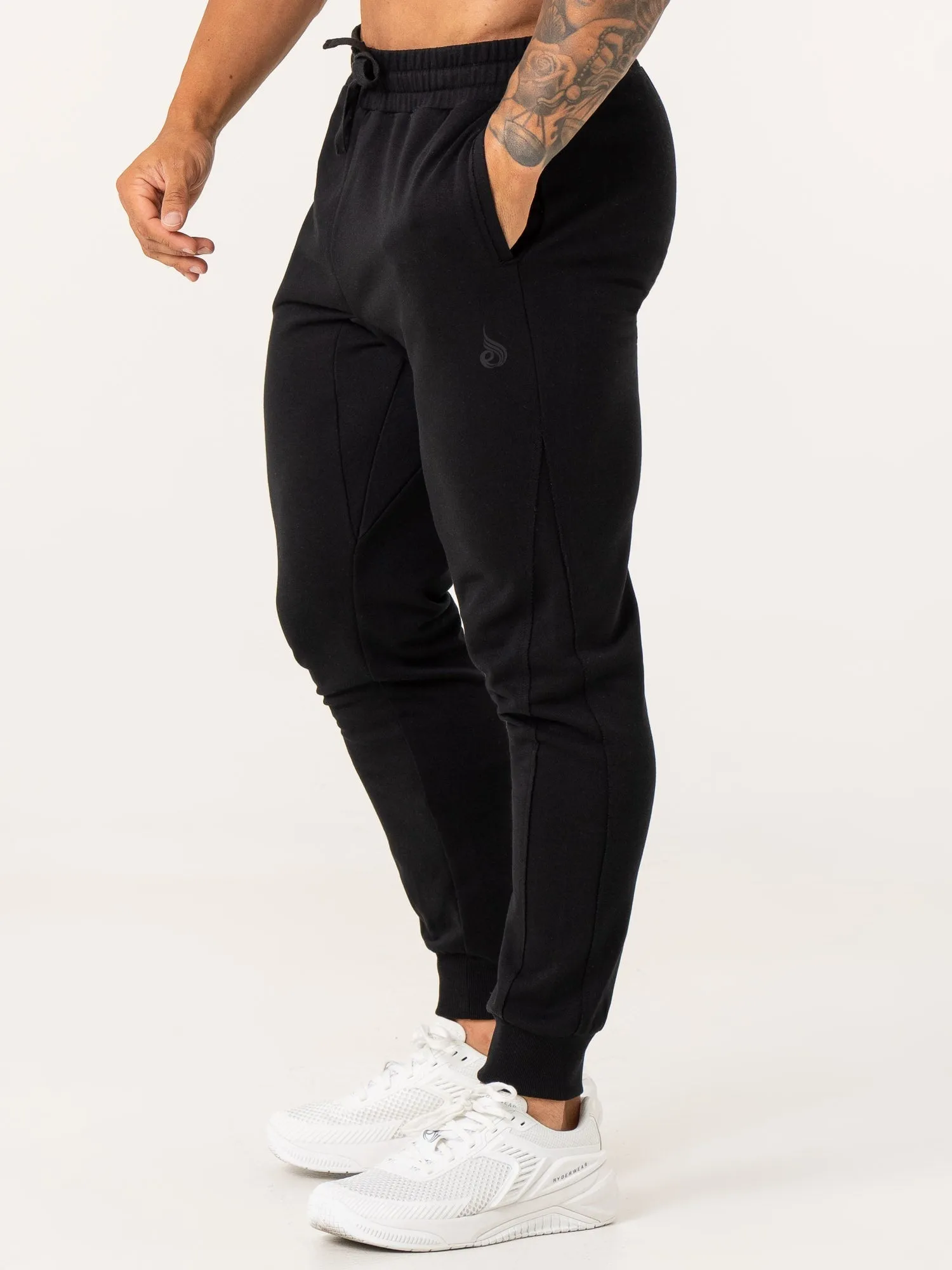 Force Track Pants - Black Light Fabric