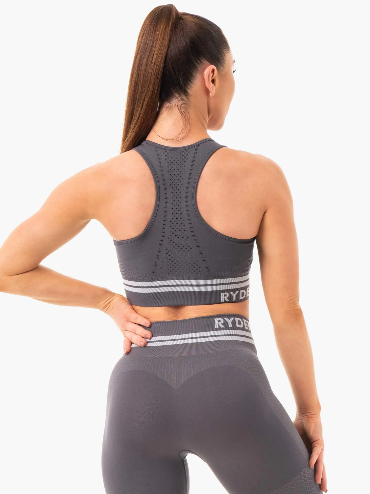 Freestyle Seamless Longline Sports Bra - Charcoal Air Flow