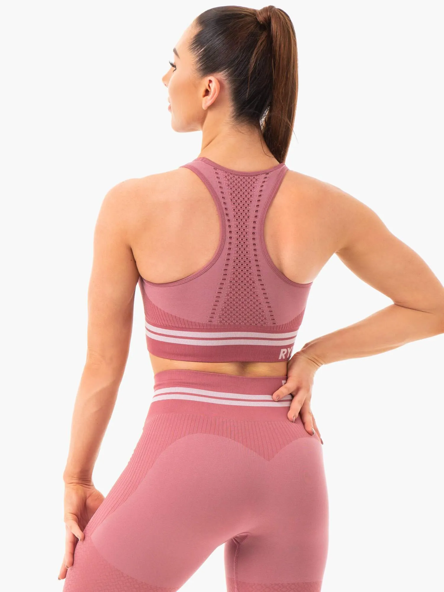 Freestyle Seamless Longline Sports Bra - Dusty Pink Shock Absorb