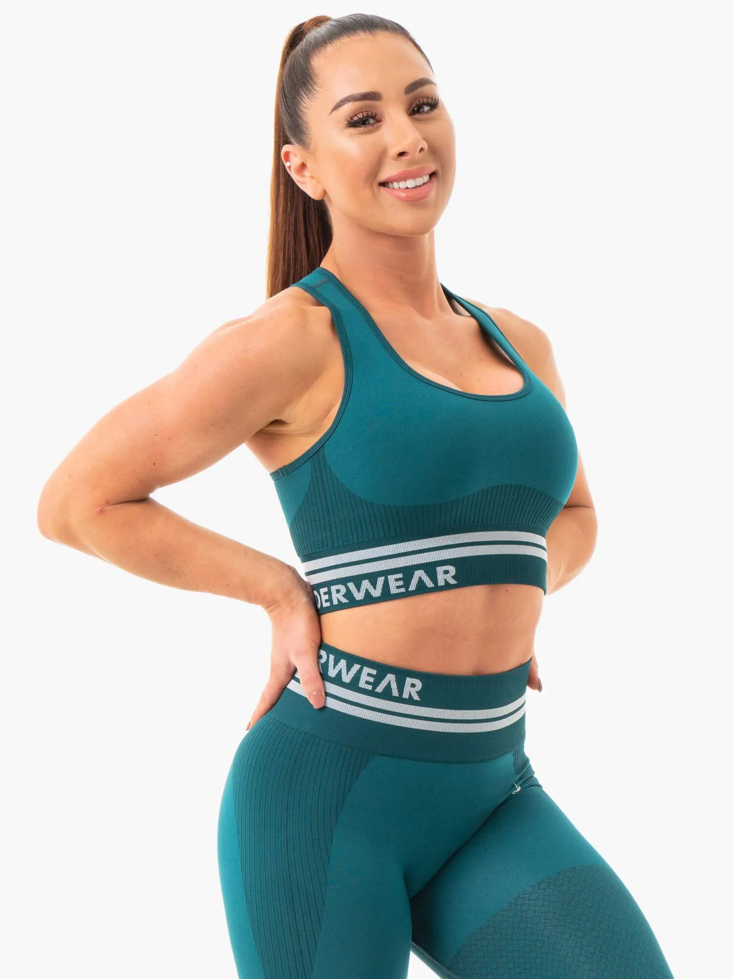 Freestyle Seamless Longline Sports Bra - Emerald Green Full Support