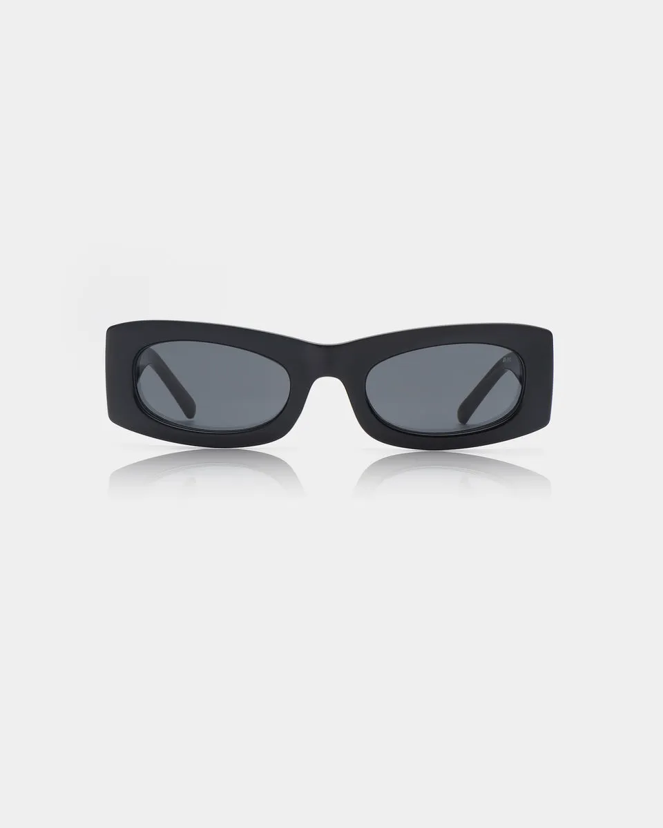 Frida Sunglasses in Black from A. Kjaerbede travel gear