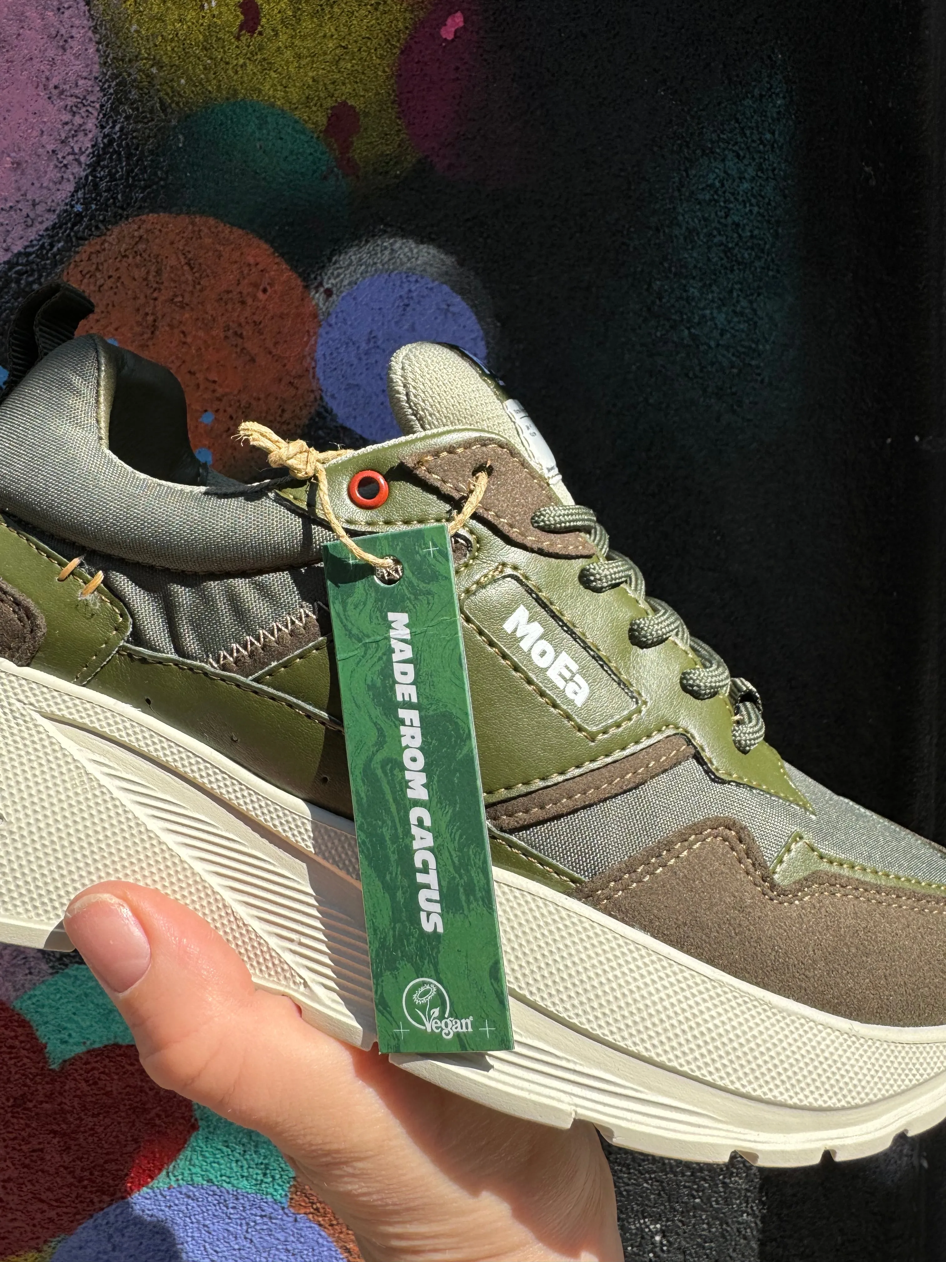 GEN5 Sneaker in Cactus Green from MoEa Lightweight Feel