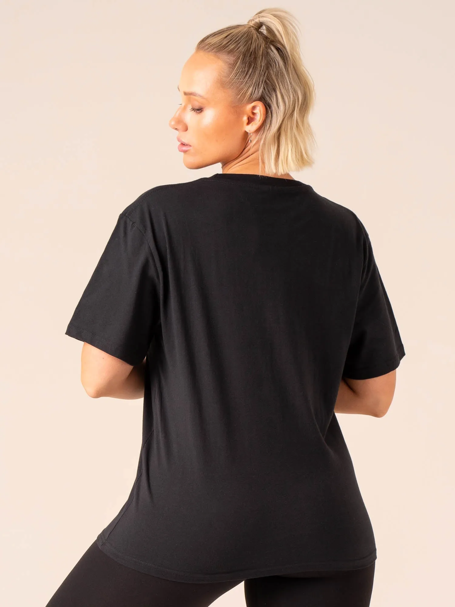 Grit Oversized T-Shirt - Black quality promise