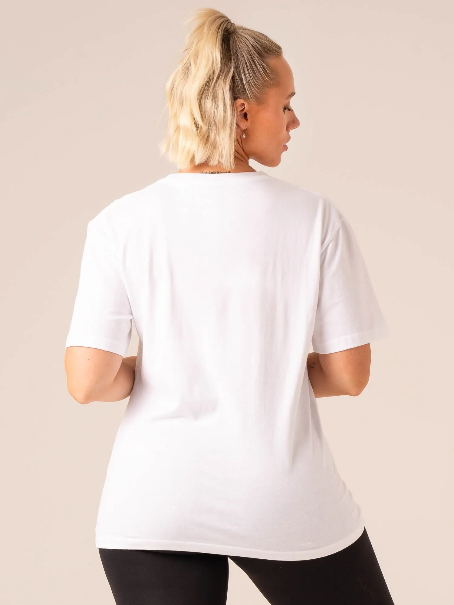 Grit Oversized T-Shirt - White color choice