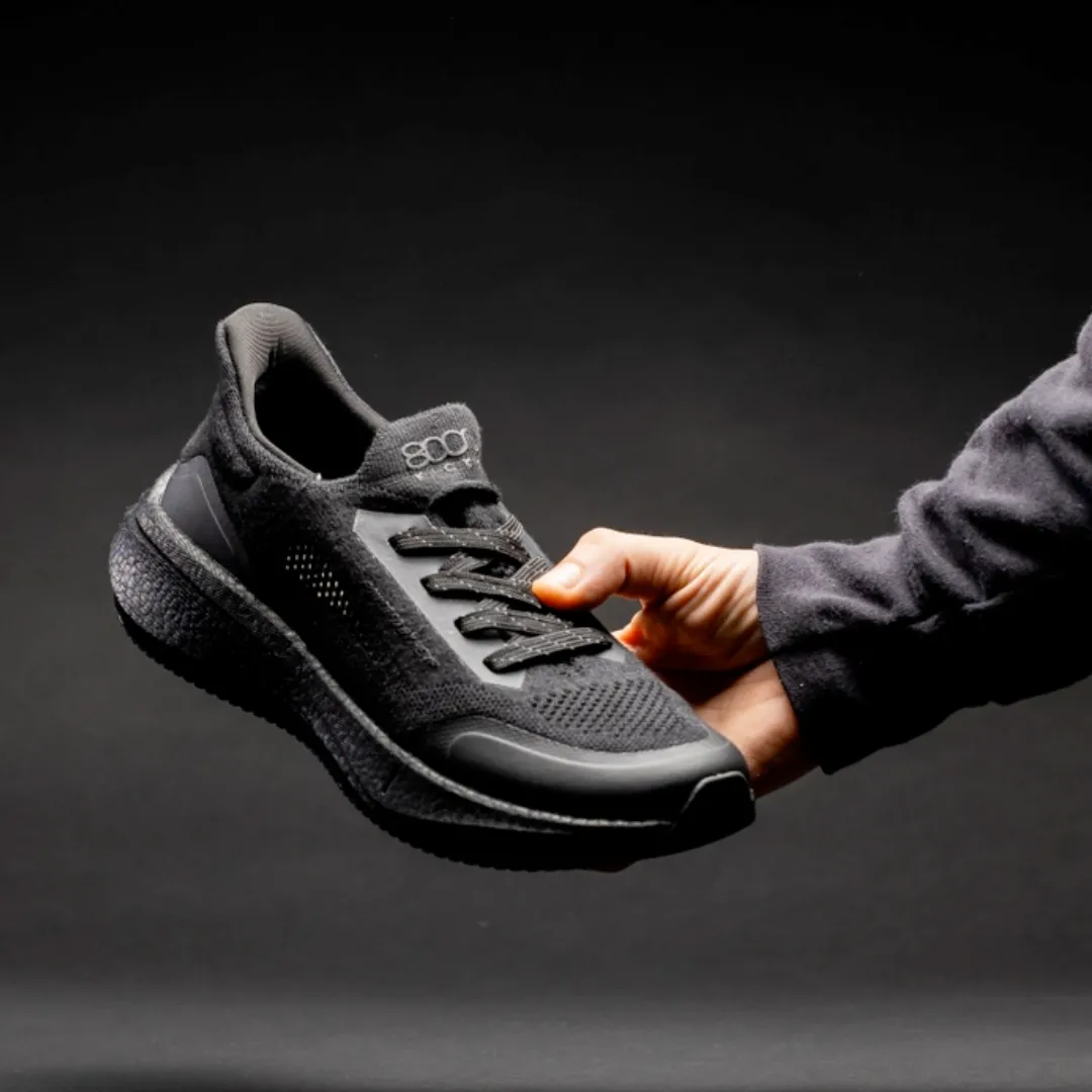 Hemp Runner in Black from 8000kicks No Limits