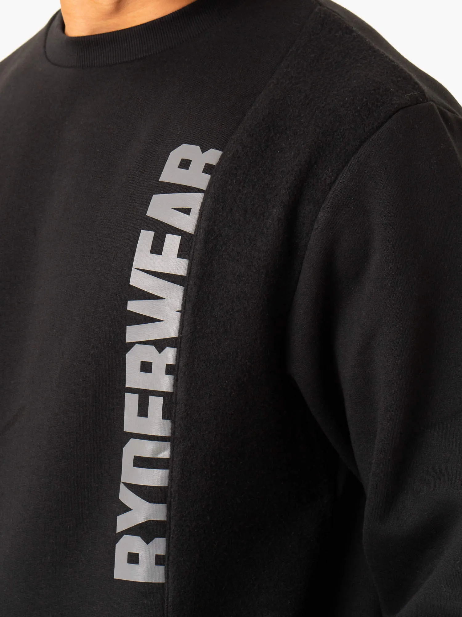 Heritage Pullover Jumper - Black functional knit