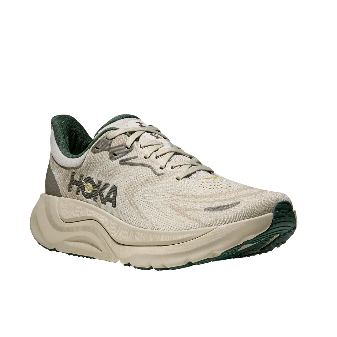 HOKA Men's Arahi 8 Truffle/Oyster casual mood