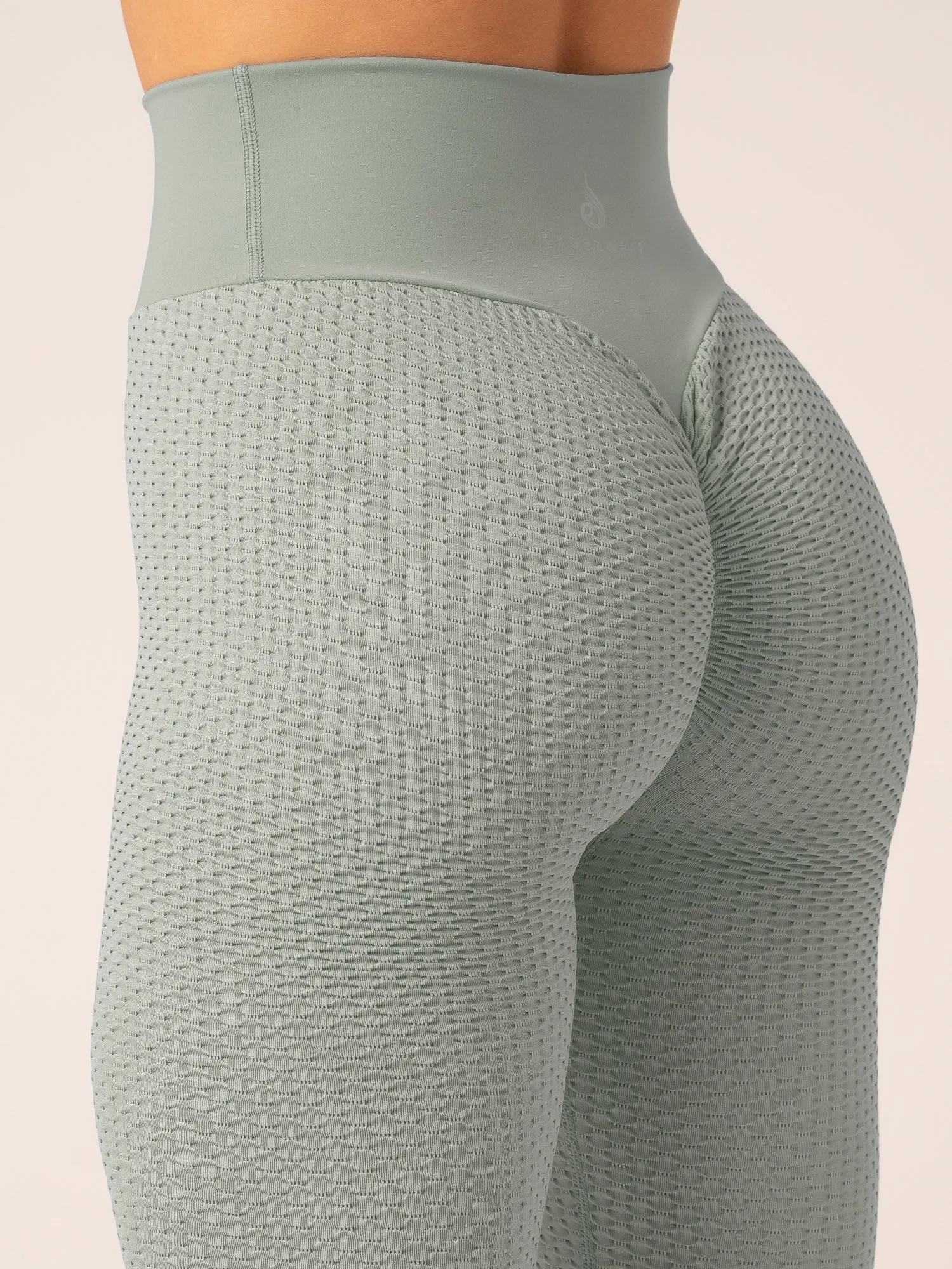 Honeycomb Scrunch Seamless Leggings - Sage Stylish design